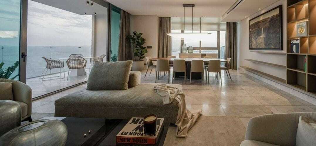 Sea Point 3-Bed Beachfront Apartment, Punta Paitilla - Gallery image 10