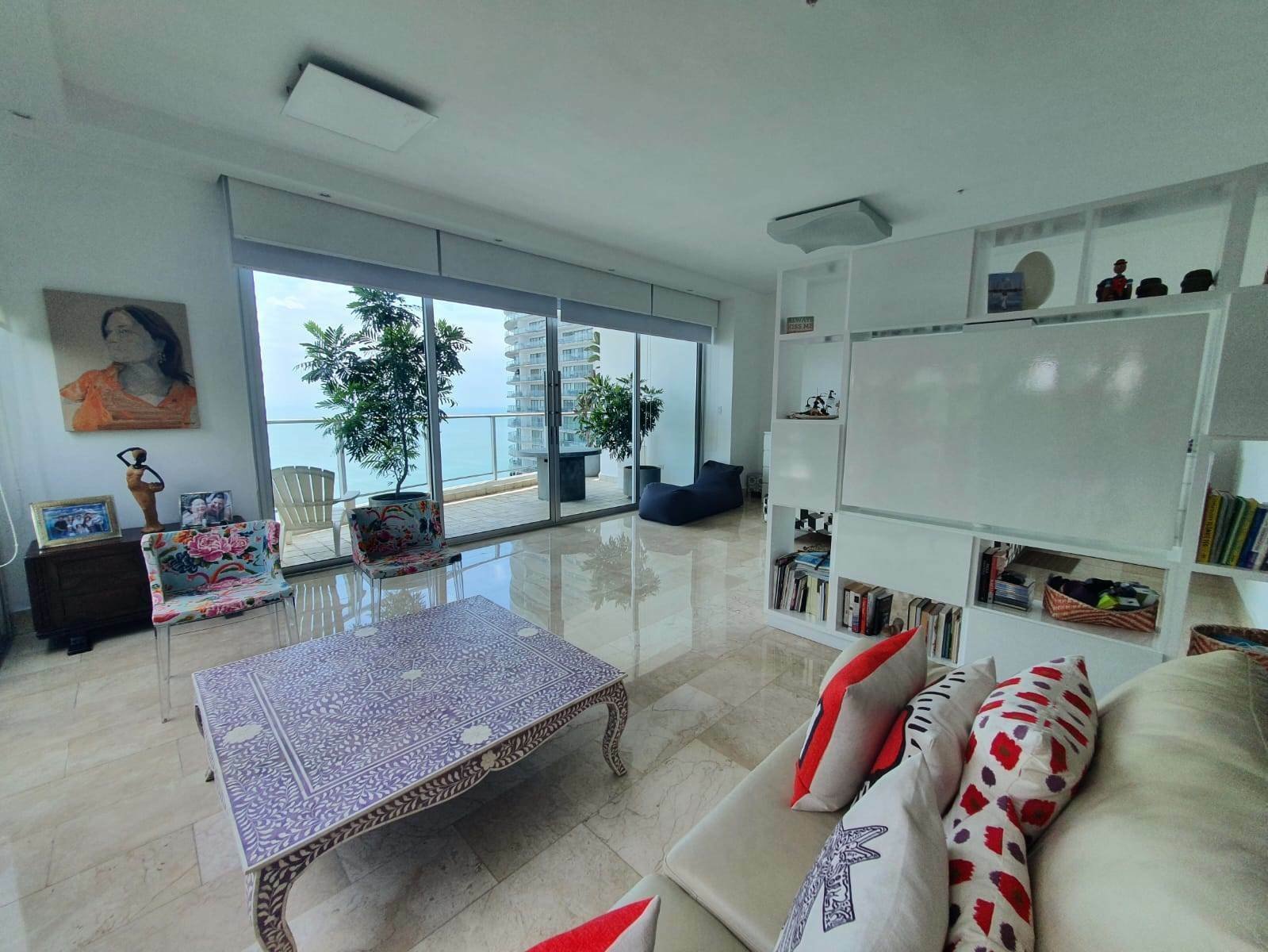 Two-Level Penthouse in Pacific Village, Punta Pacifica - Gallery image 28