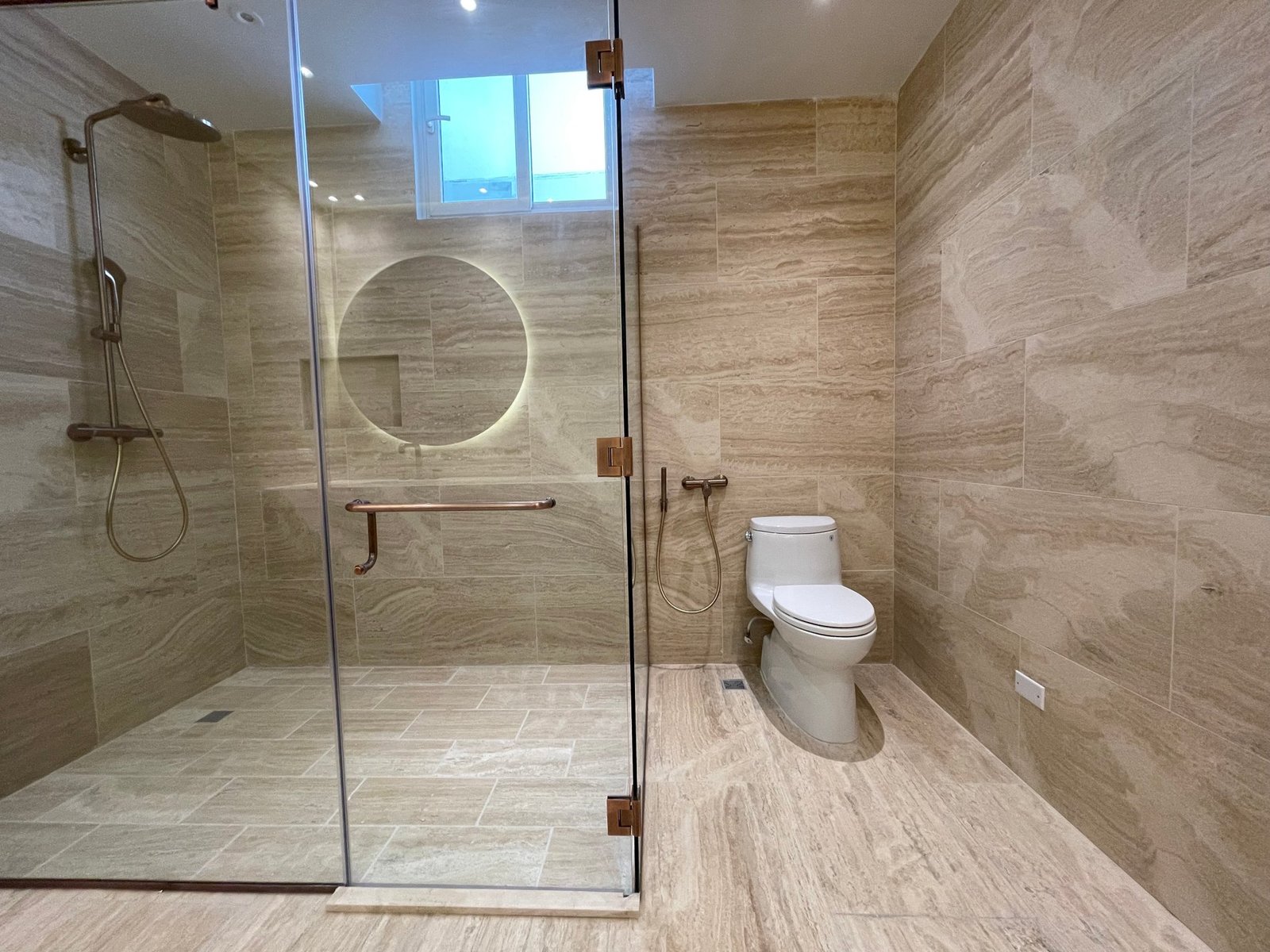 Sea-View 3-Bed at The Towers, Punta Paitilla - Gallery image 13