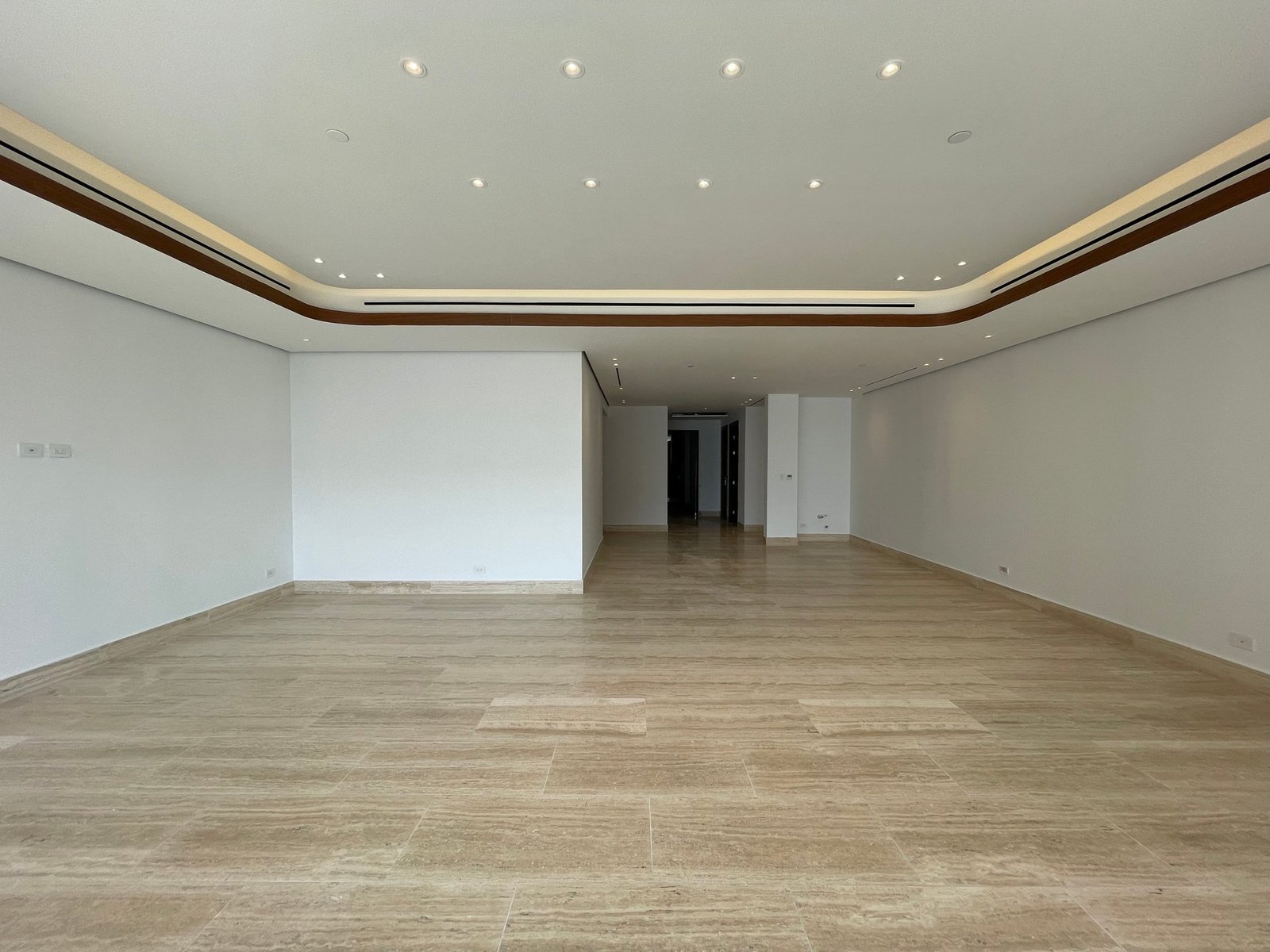 Sea-View 3-Bed at The Towers, Punta Paitilla - Gallery image 17