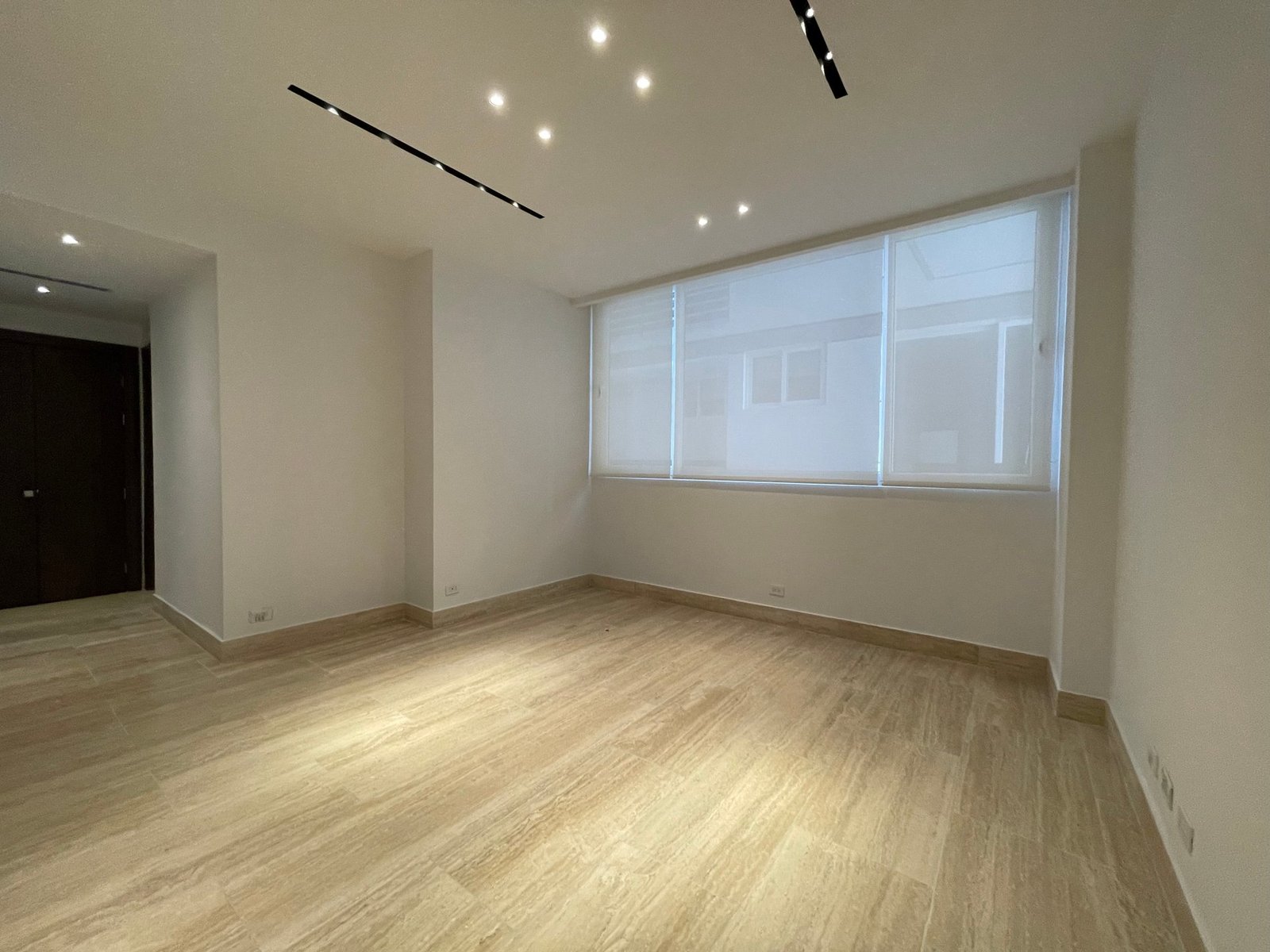 Sea-View 3-Bed at The Towers, Punta Paitilla - Gallery image 25