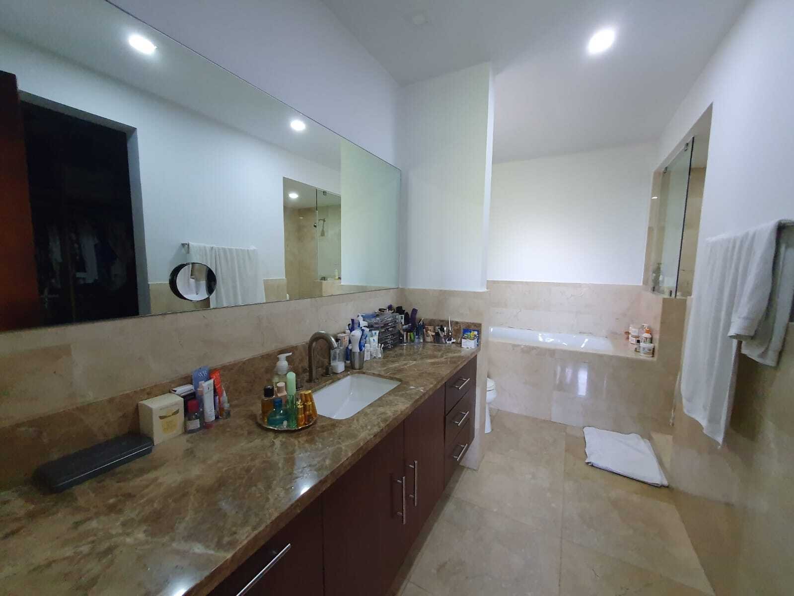 Garden-Level Apartment at The Reserve, Santa Maria - Gallery image 5
