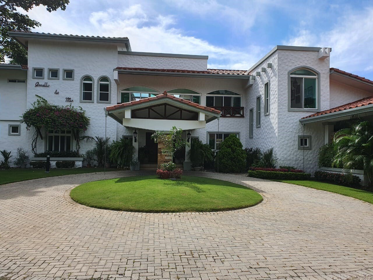 Seafront Estate on 5,000 m2 in Buenaventura - Gallery image 10