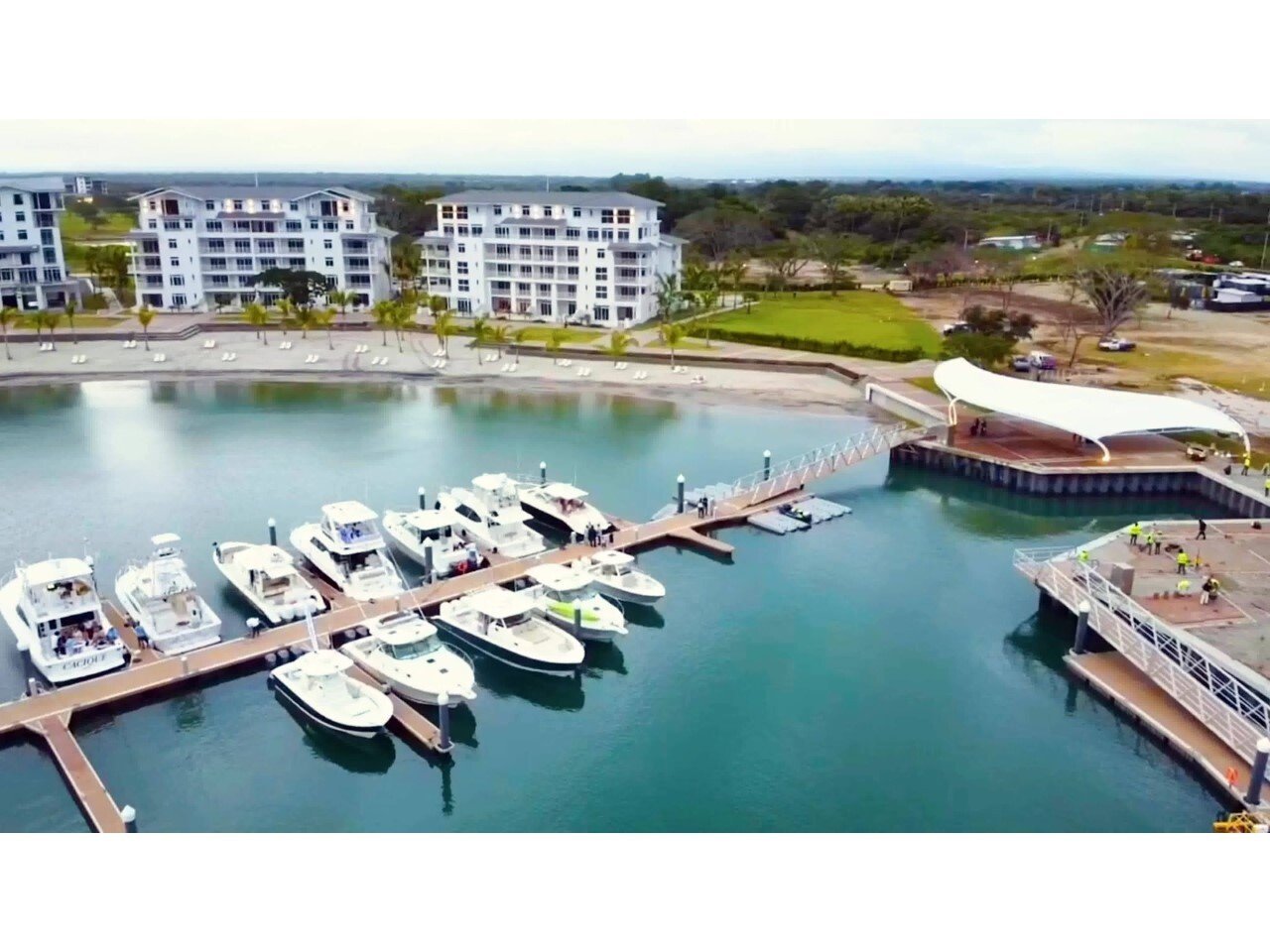 Seafront Estate on 5,000 m2 in Buenaventura - Gallery image 19