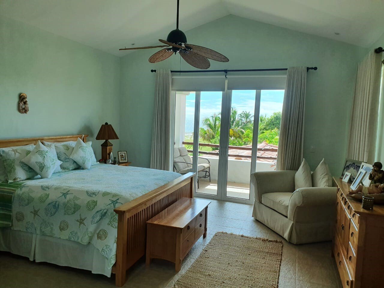 Seafront Estate on 5,000 m2 in Buenaventura - Gallery image 2