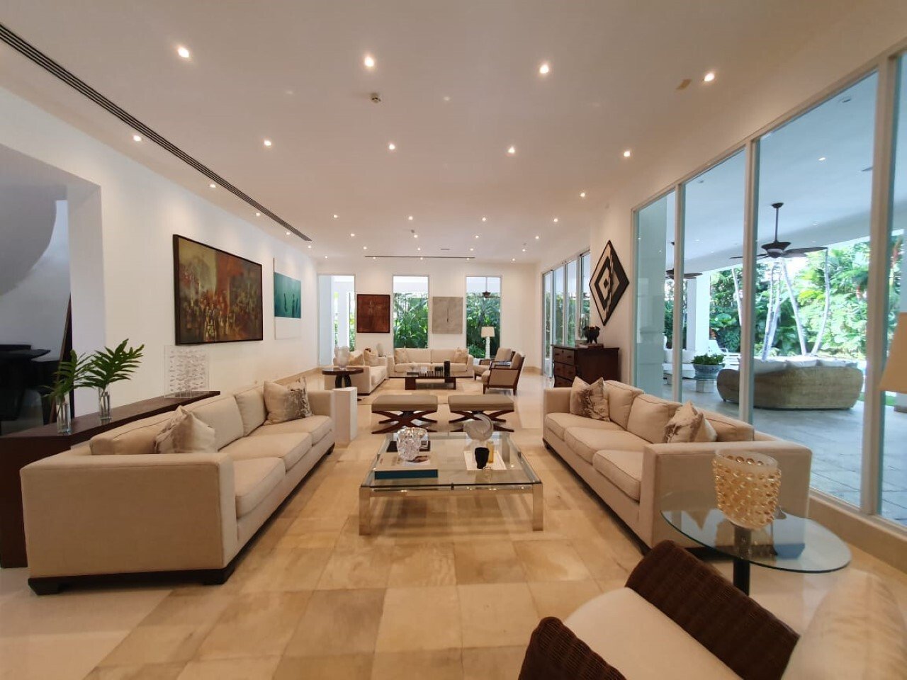 Gated Three-Floor Residence at Golden Point, Punta Pacifica - Gallery image 17