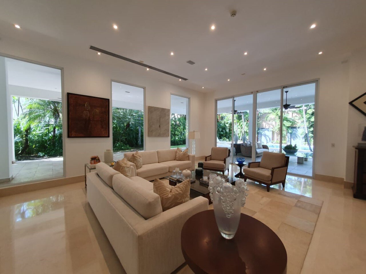Gated Three-Floor Residence at Golden Point, Punta Pacifica - Gallery image 19