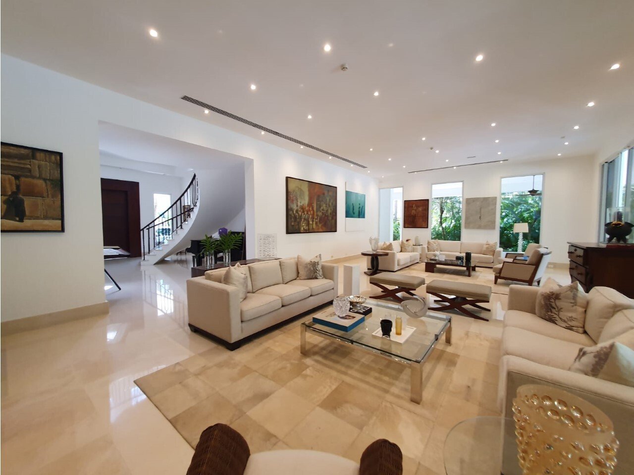 Gated Three-Floor Residence at Golden Point, Punta Pacifica - Gallery image 20