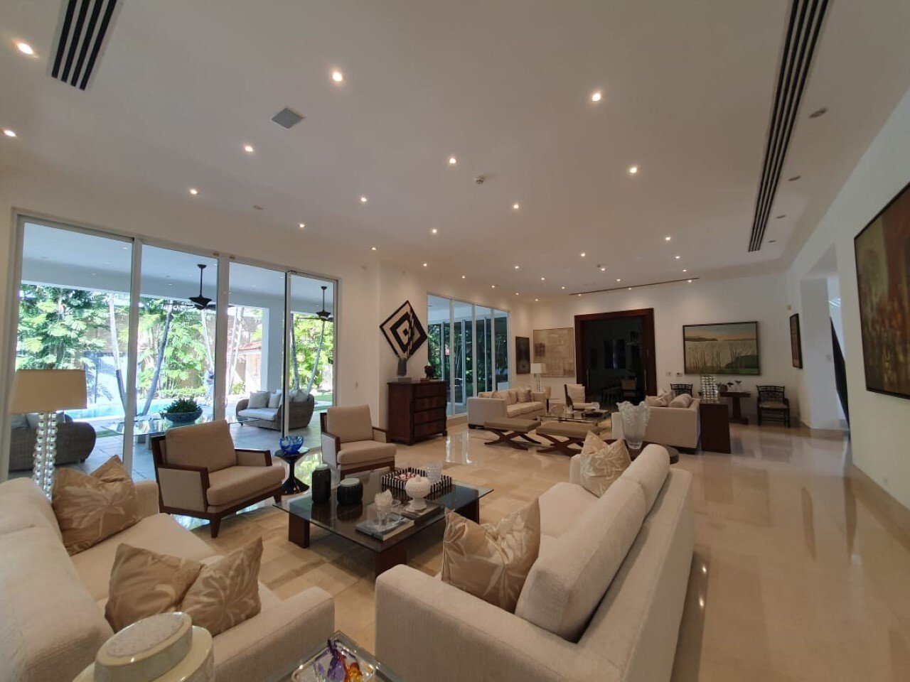Gated Three-Floor Residence at Golden Point, Punta Pacifica - Gallery image 32