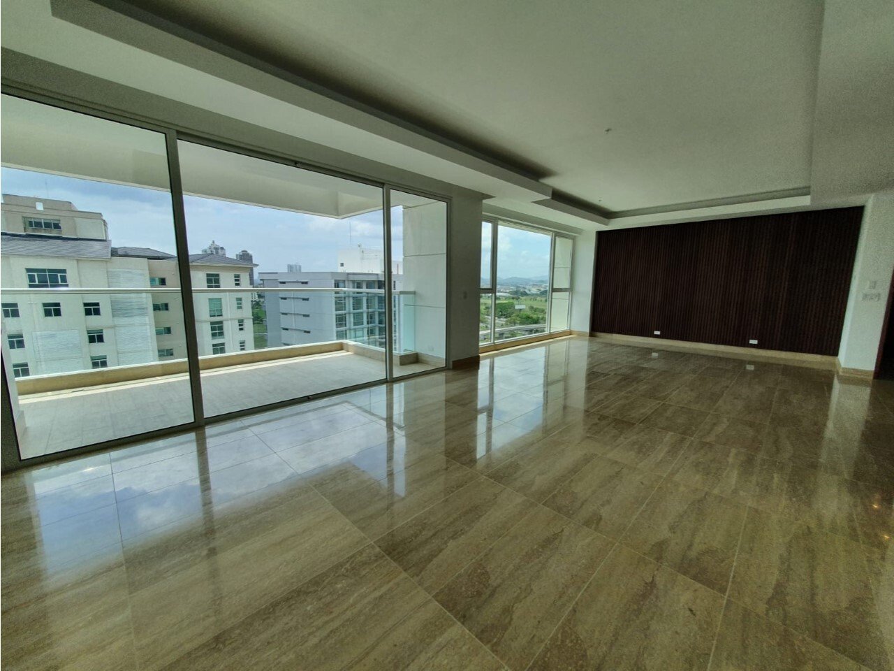 Solana Apartment at Santa Maria Golf & Country Club - Gallery image 4