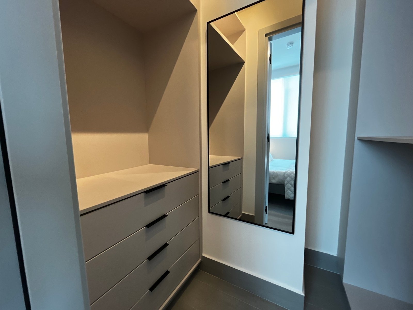 The Ivy Sea-View Apartment, Santa Maria - Gallery image 34