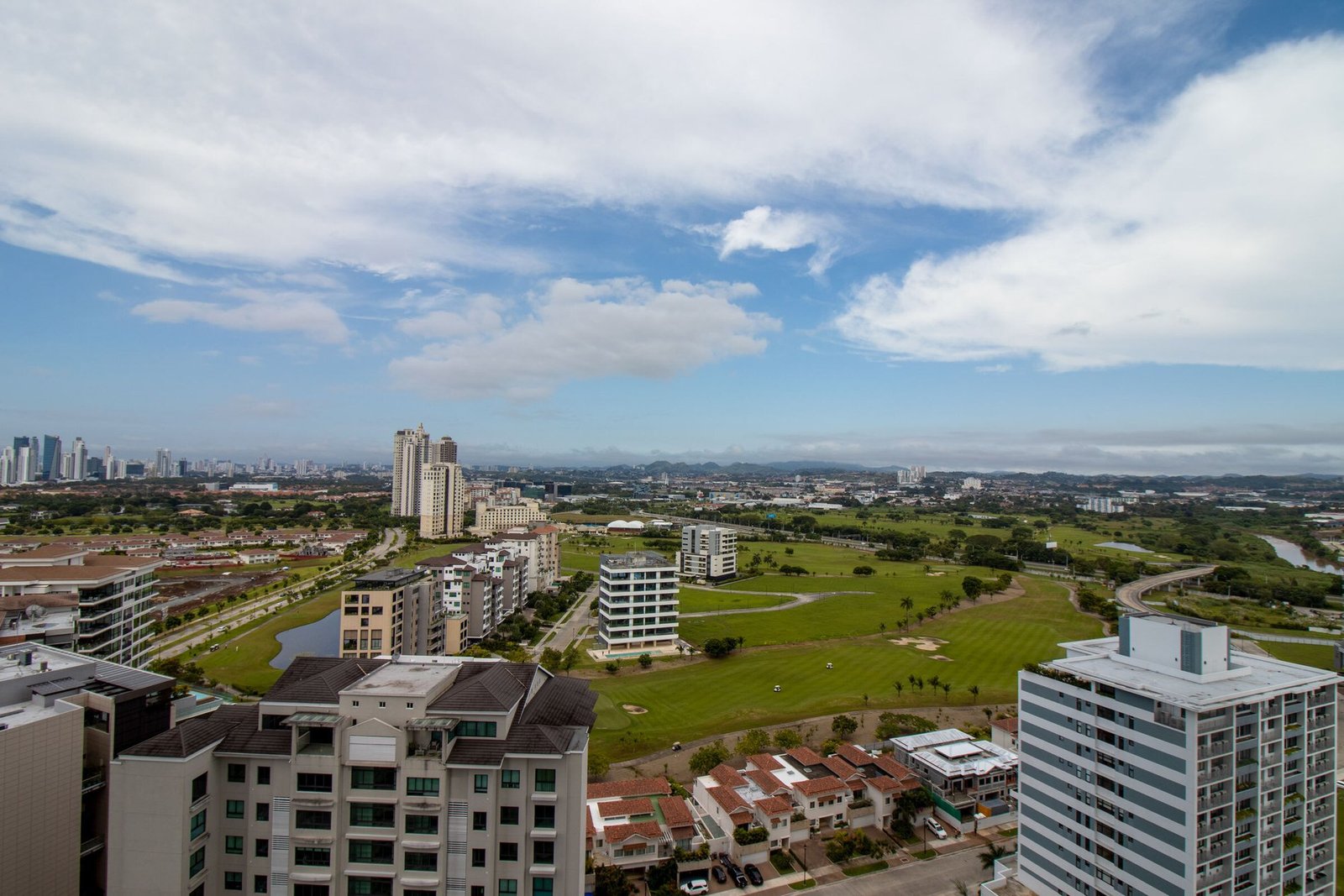 The Ivy Sea-View Apartment, Santa Maria - Gallery image 53