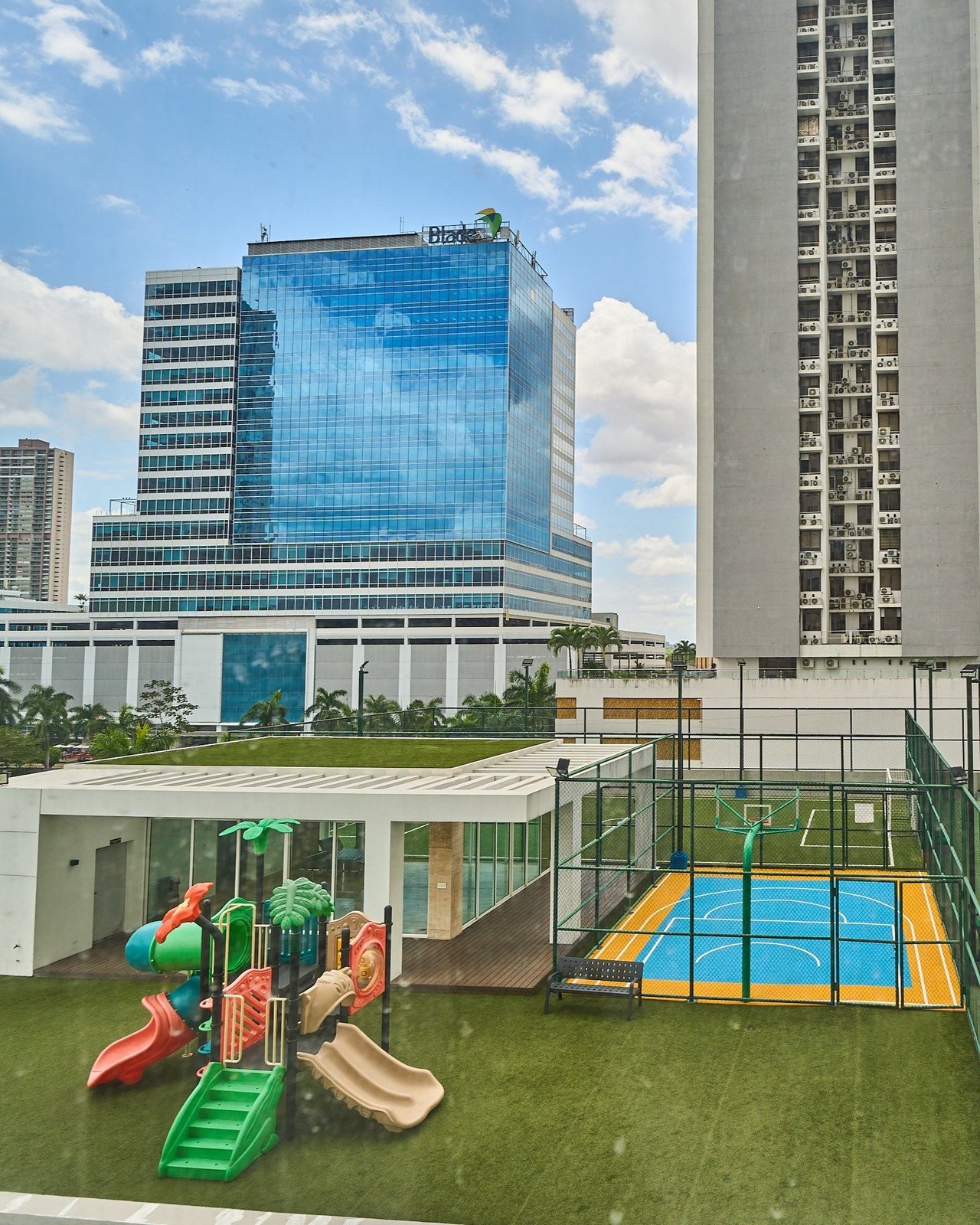 Marea II, Single-Floor Ocean Apartment - Gallery image 2
