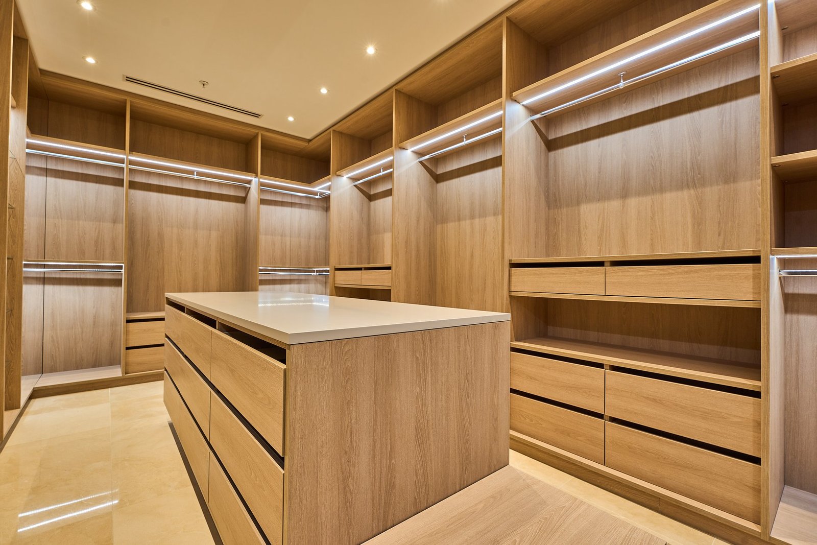 Marea II, Single-Floor Ocean Apartment - Gallery image 38