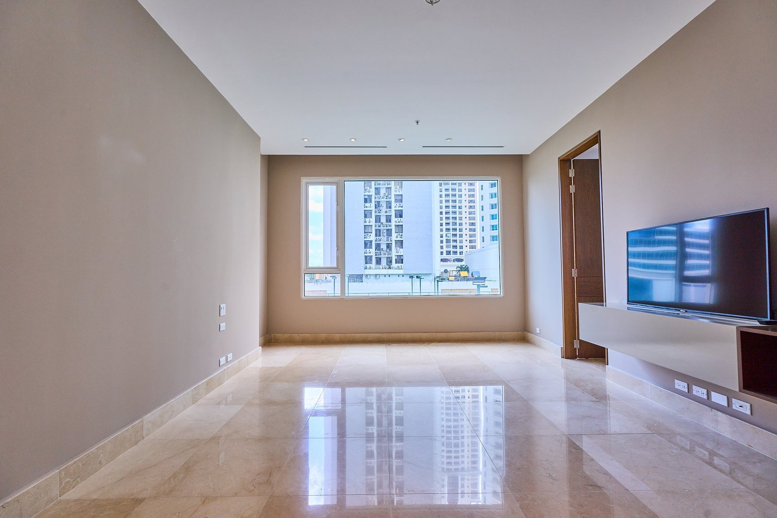 Marea II, Single-Floor Ocean Apartment - Gallery image 46