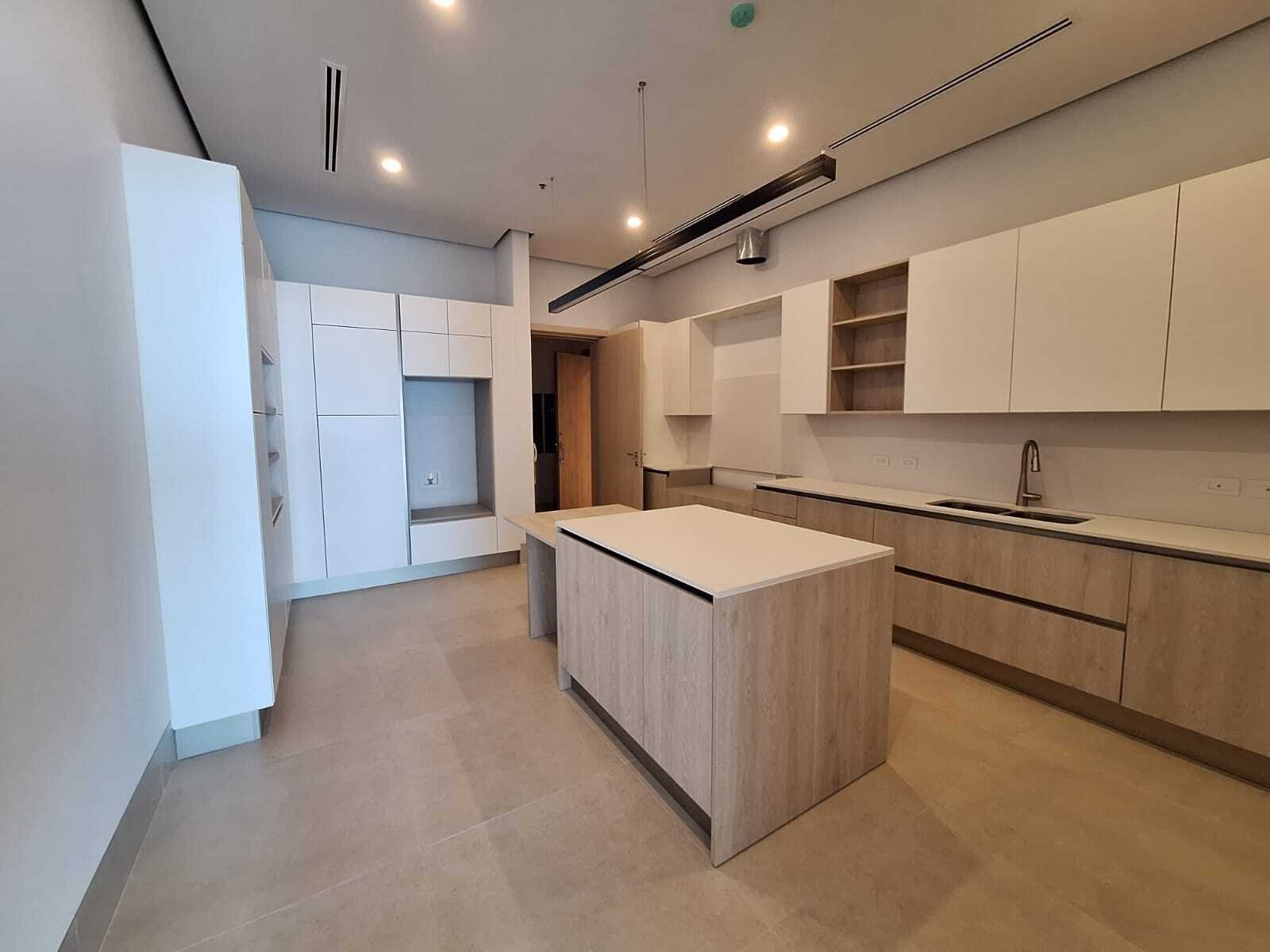 Ocean Pearl Oceanfront Flat at Ocean Reef Islands - Gallery image 8