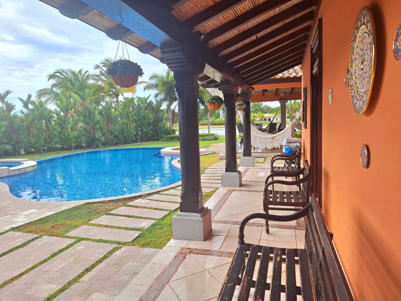 Lakefront Villa in Buenaventura, Riviera Pacifica - Gallery image 3
