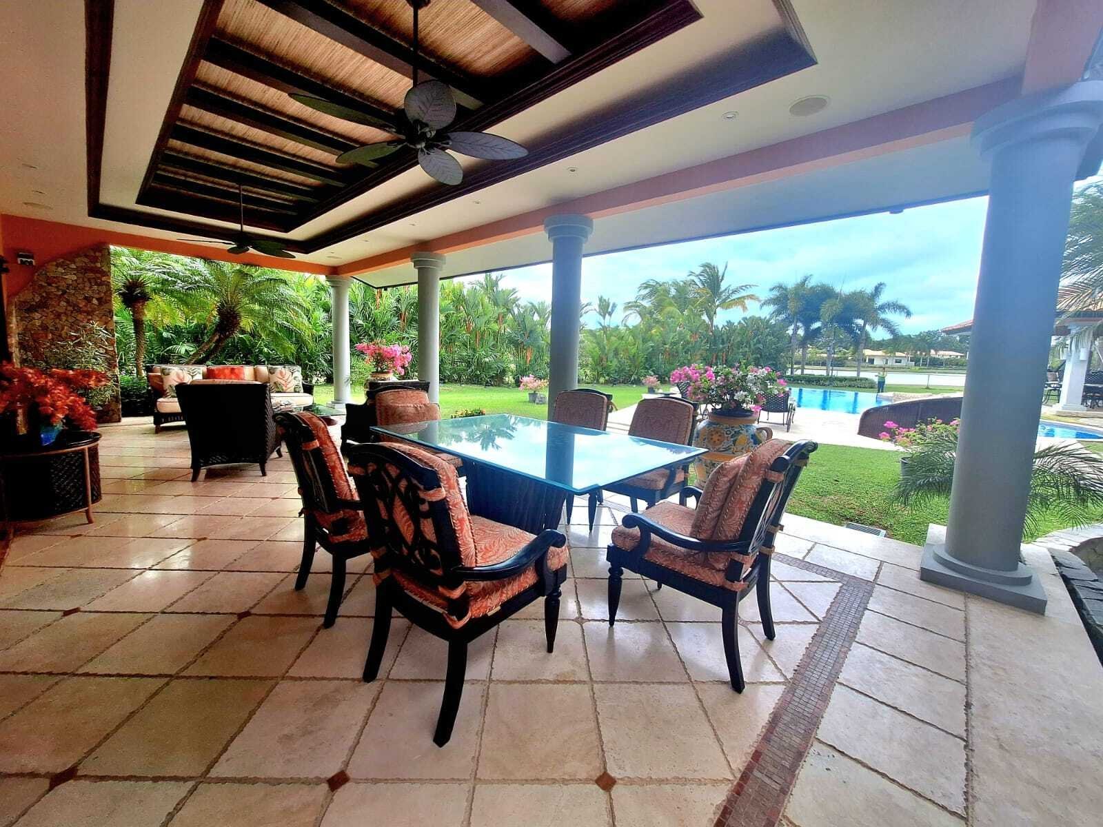Lakefront Villa in Buenaventura, Riviera Pacifica - Gallery image 30