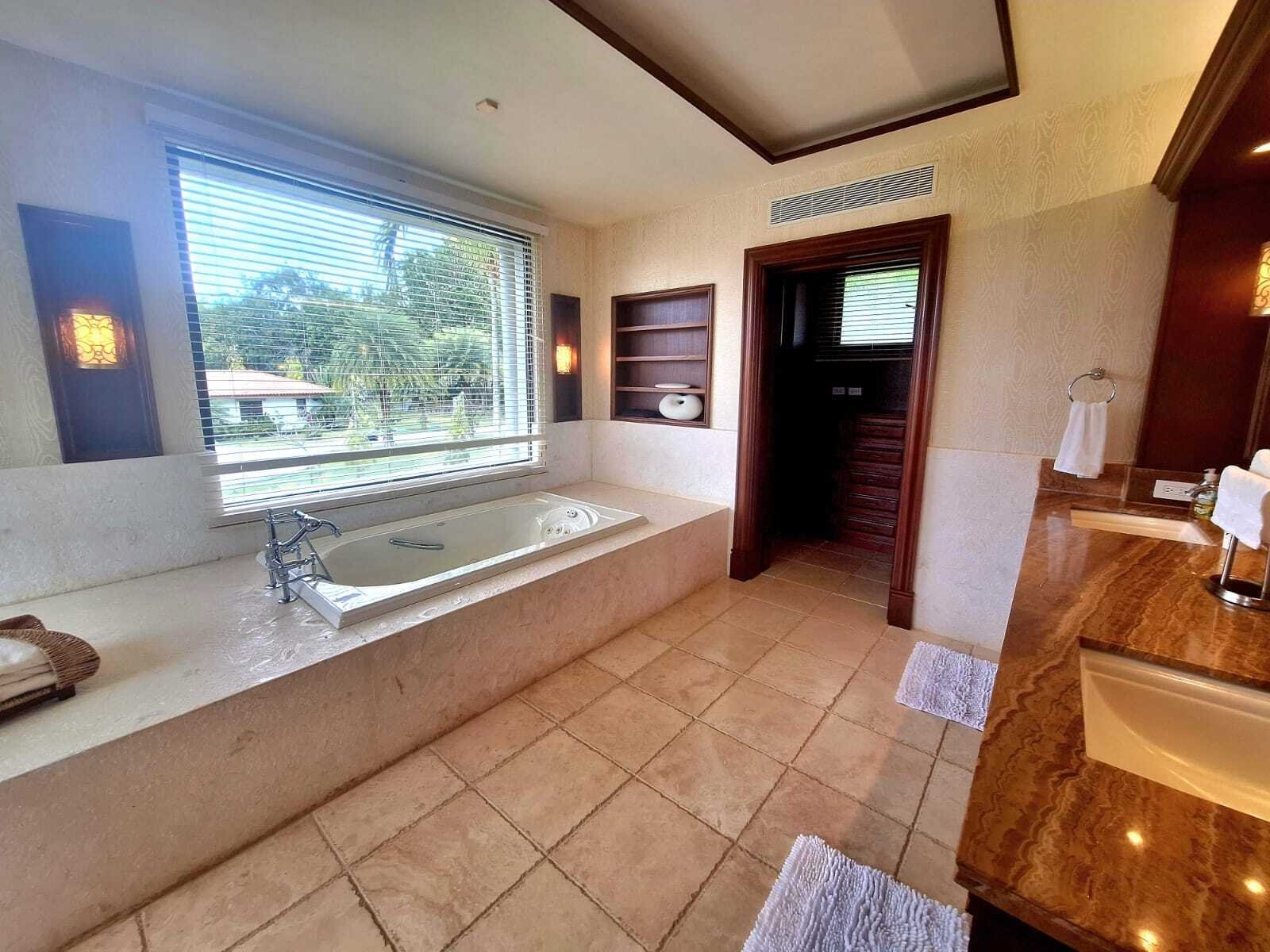 Lakefront Villa in Buenaventura, Riviera Pacifica - Gallery image 60