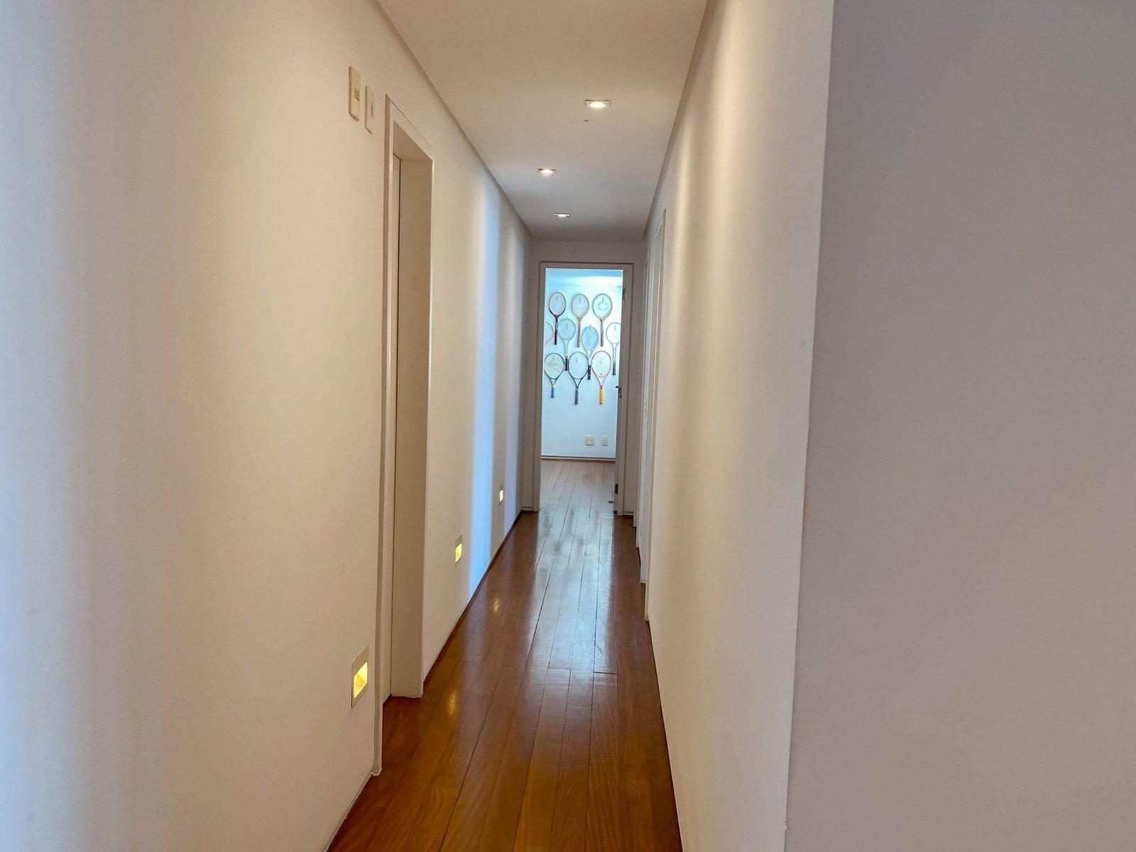 Niteroi Sea-View Apartment Facing Rio de Janeiro - Gallery image 21
