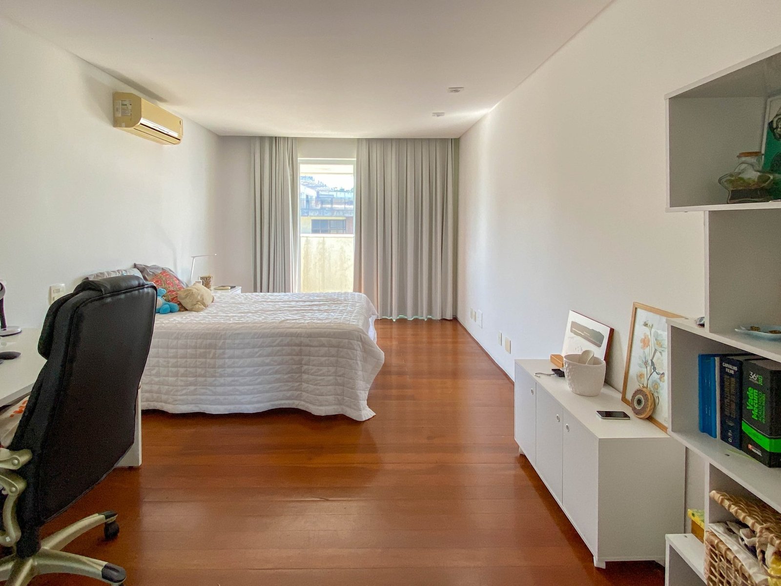 Niteroi Sea-View Apartment Facing Rio de Janeiro - Gallery image 27