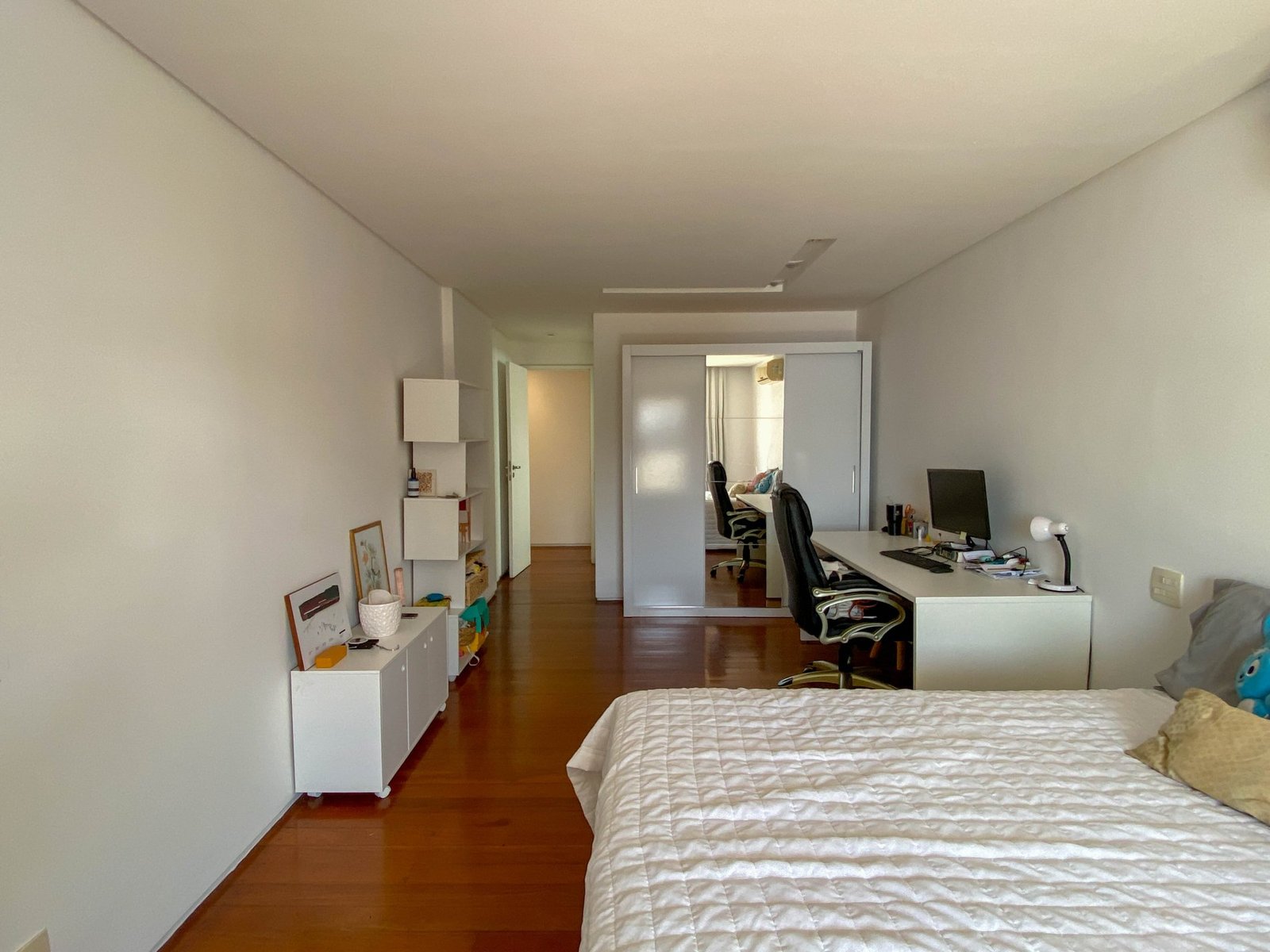 Niteroi Sea-View Apartment Facing Rio de Janeiro - Gallery image 32