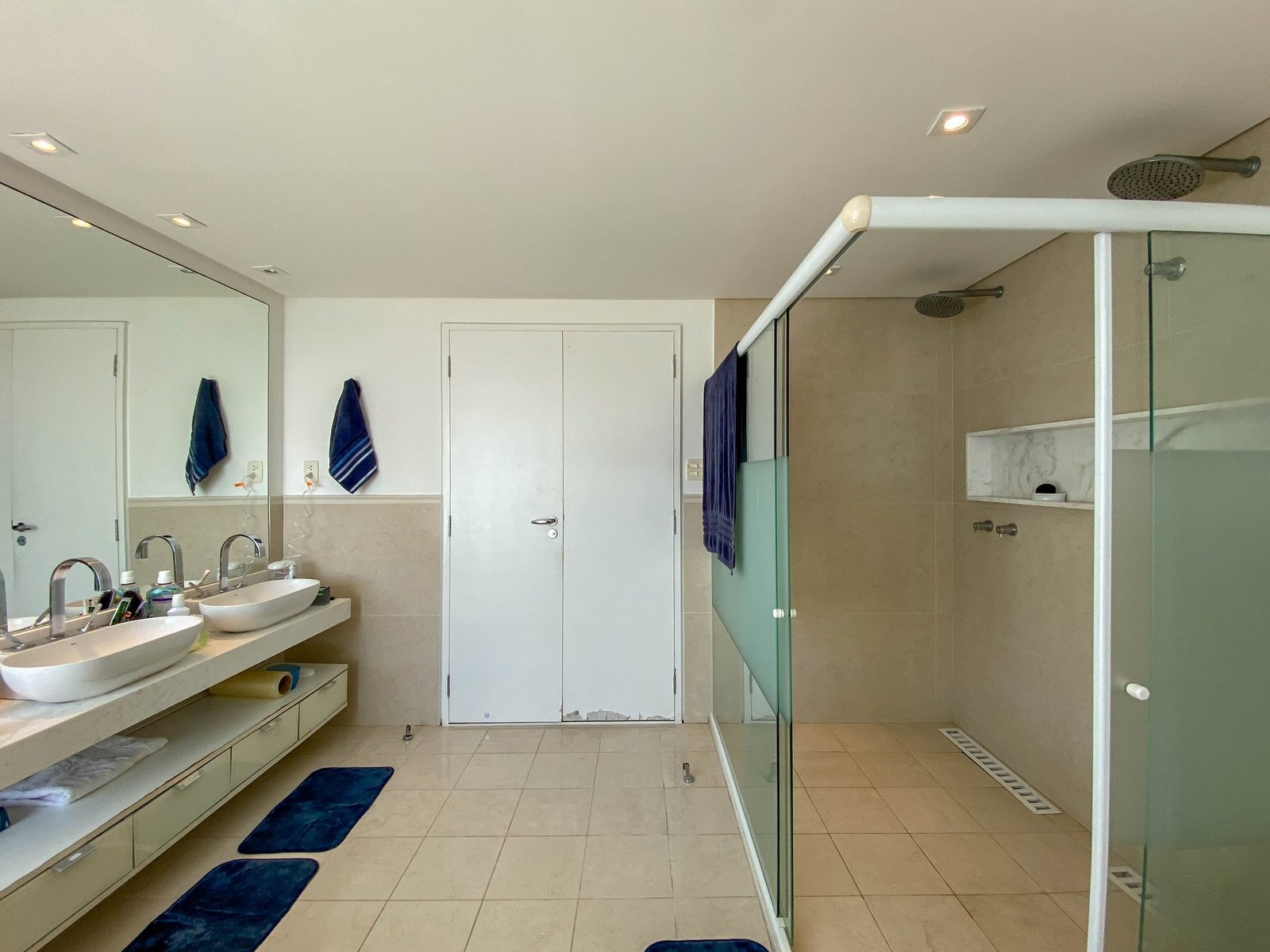 Niteroi Sea-View Apartment Facing Rio de Janeiro - Gallery image 45
