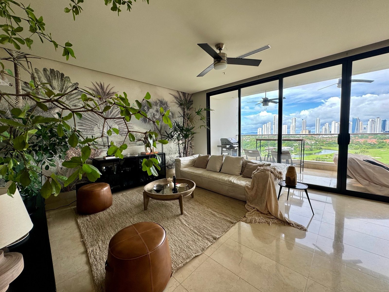 PH La Vista, Golf Views in Santa Maria - Gallery image 2