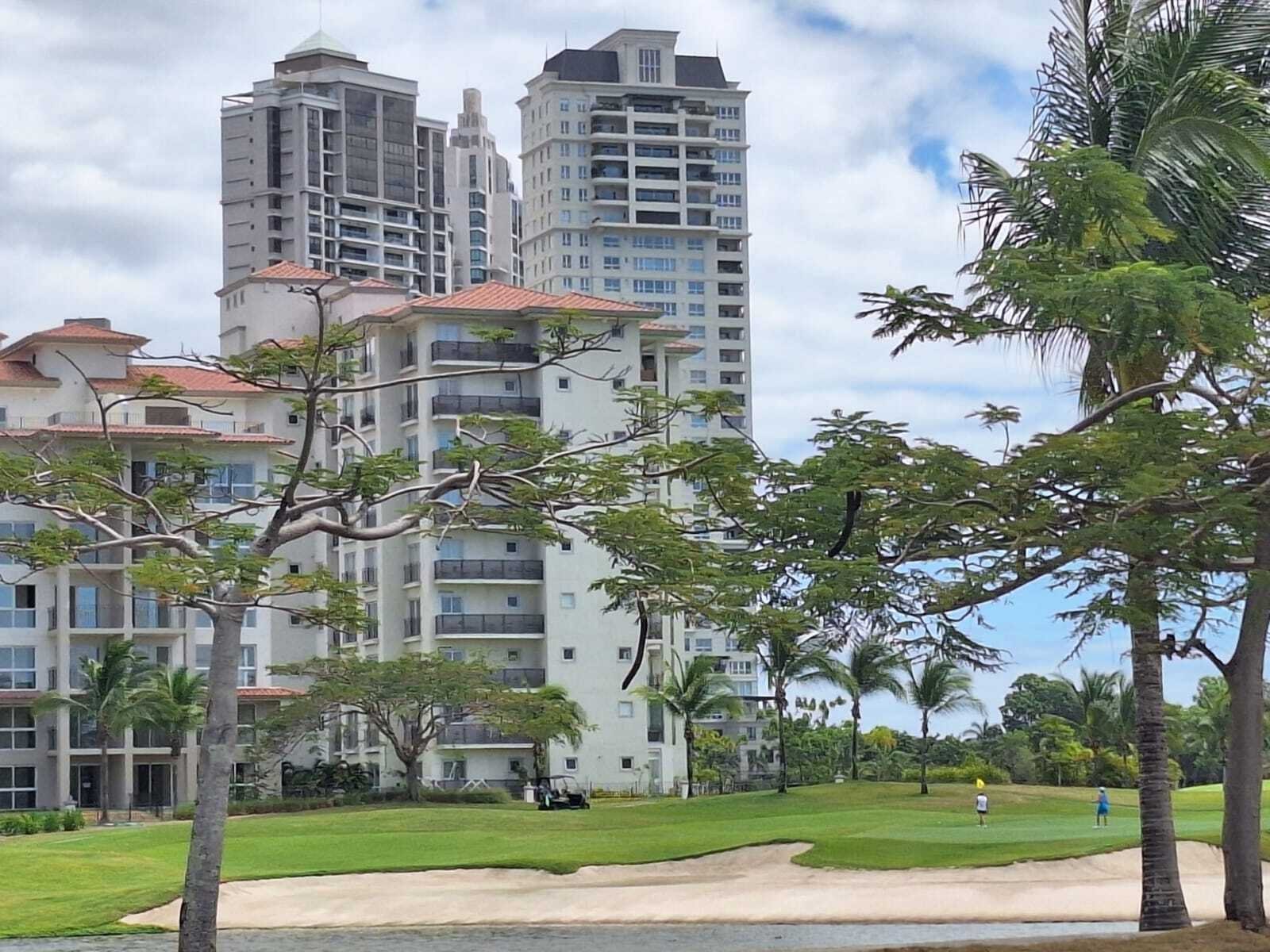 PH La Vista, Golf Views in Santa Maria - Gallery image 28