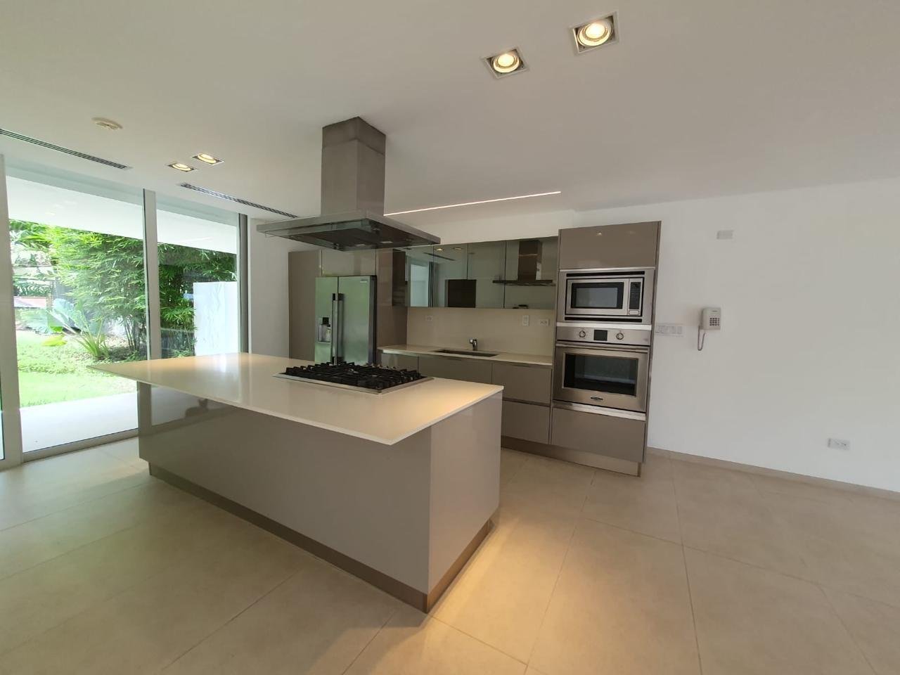 Four-Level Townhouse in Clayton Heights - Gallery image 11