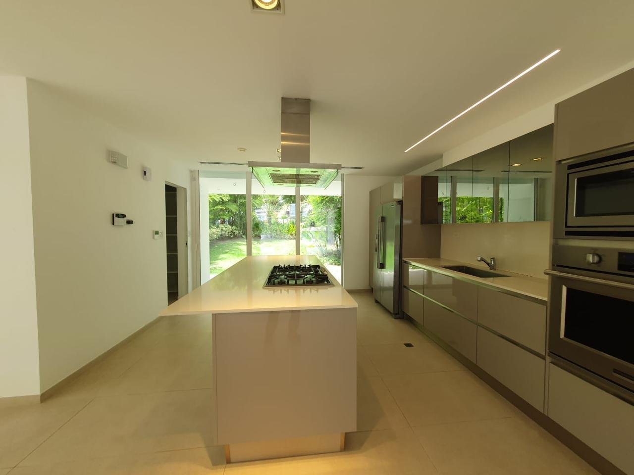 Four-Level Townhouse in Clayton Heights - Gallery image 12