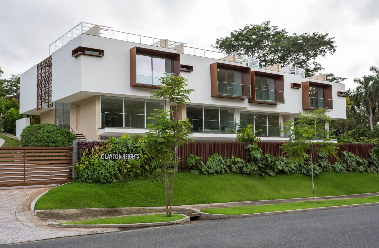 Four-Level Townhouse in Clayton Heights - Gallery image 4