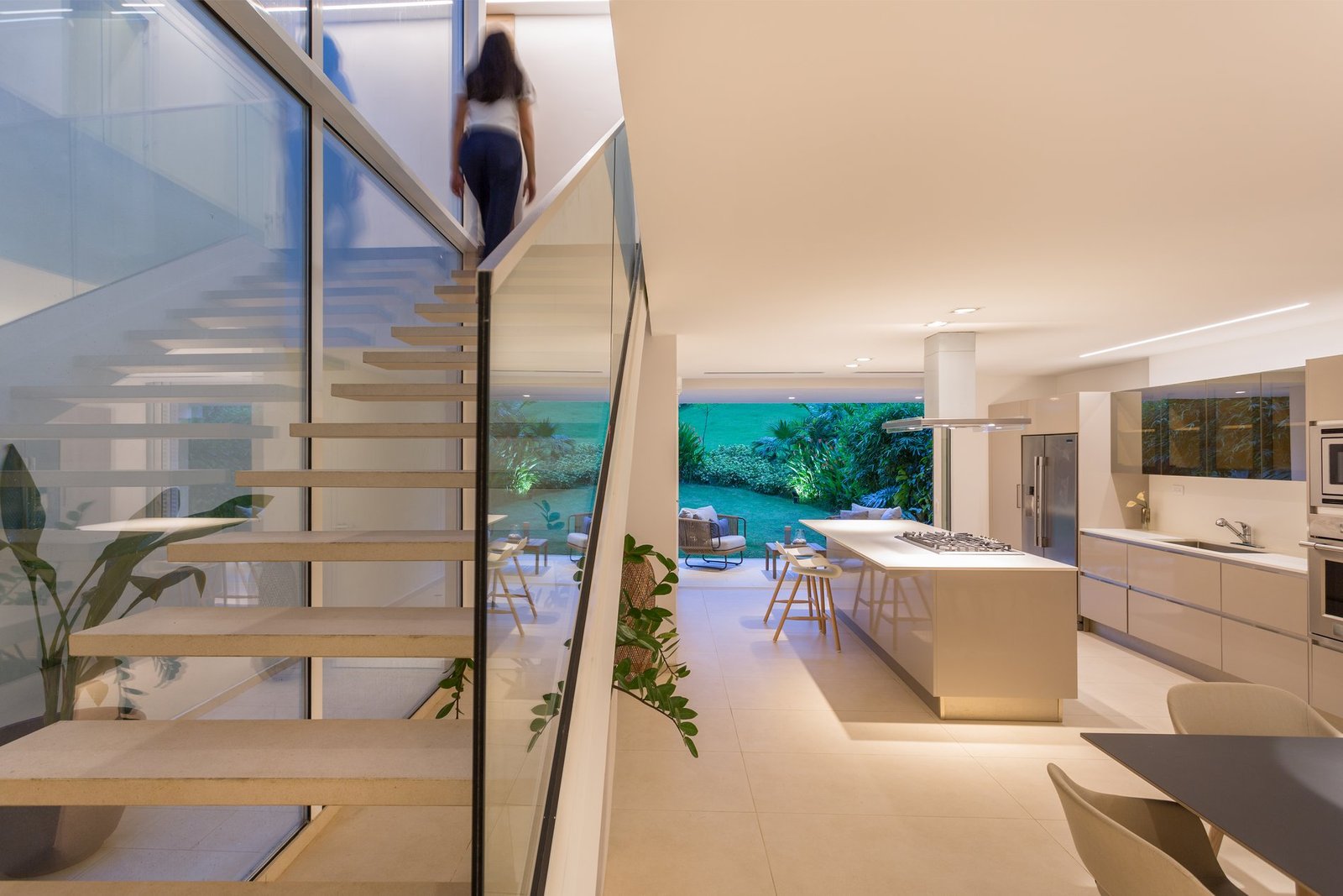 Four-Level Townhouse in Clayton Heights - Gallery image 9