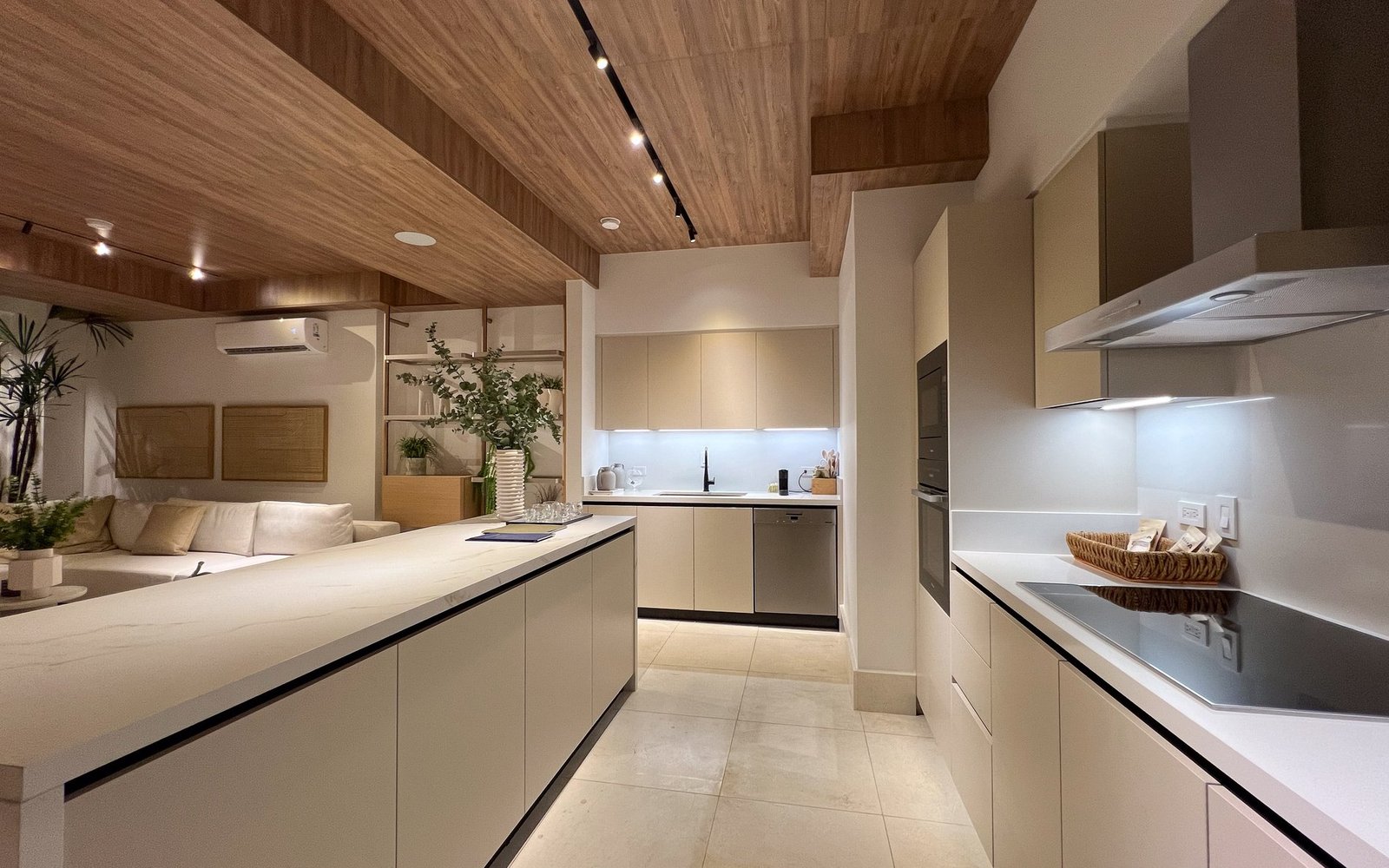 Three-Level Townhome at Oceana, Santa Maria - Gallery image 18