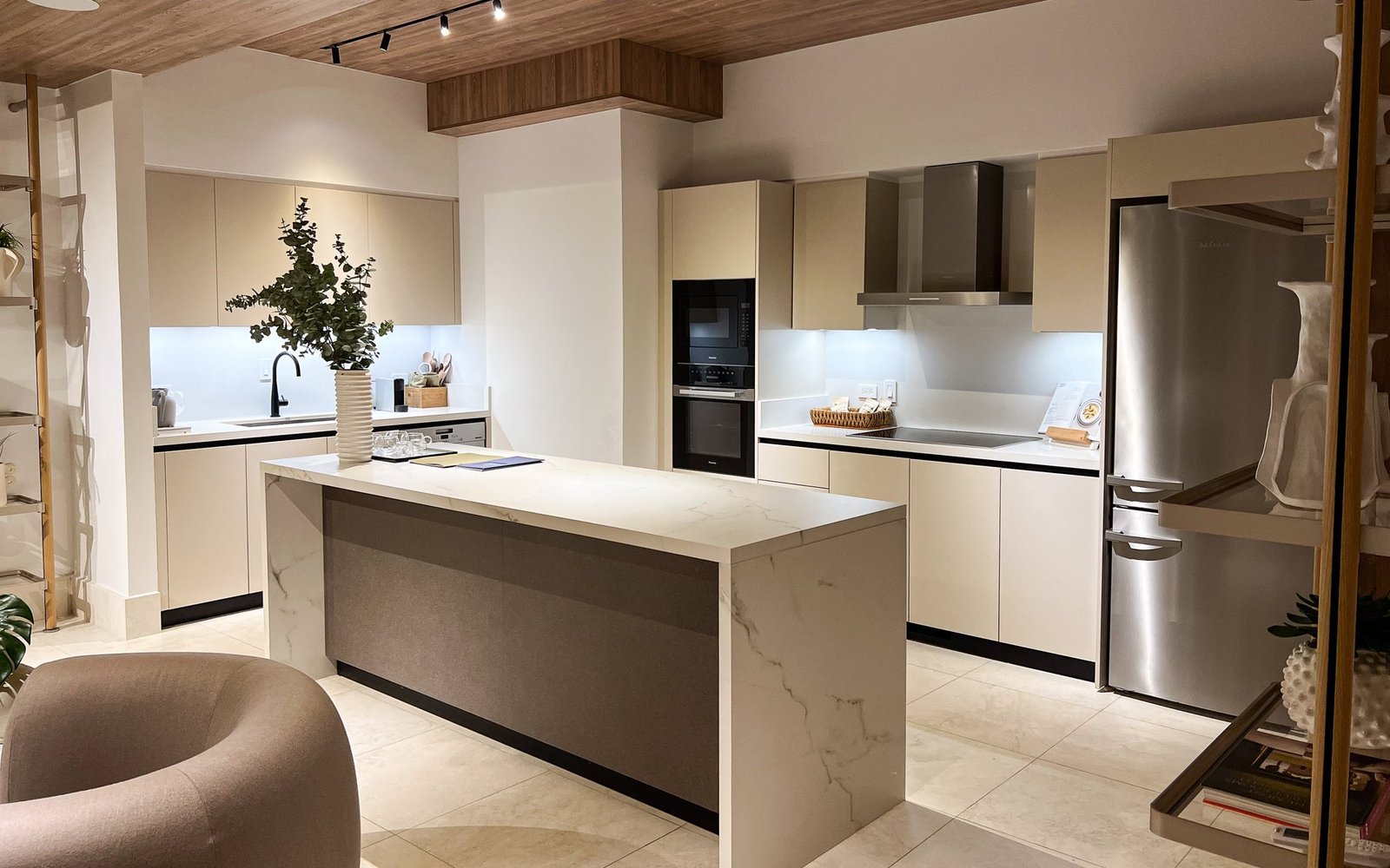 Three-Level Townhome at Oceana, Santa Maria - Gallery image 2