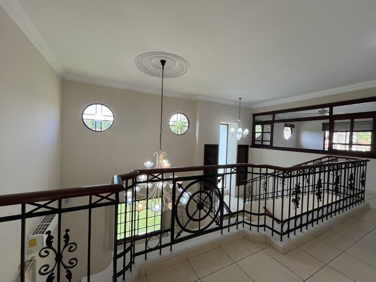 Concrete-Built Family Home in Camino de Cruces - Gallery image 24