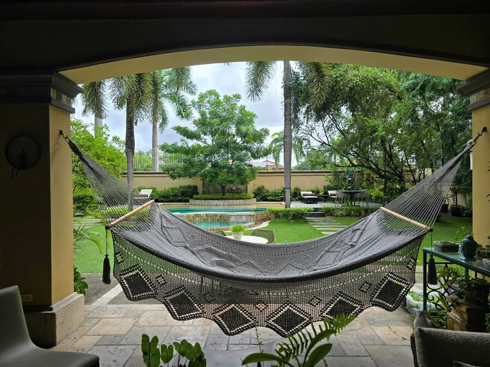 Two-Level Balmoral Home with Study, Costa del Este - Gallery image 12