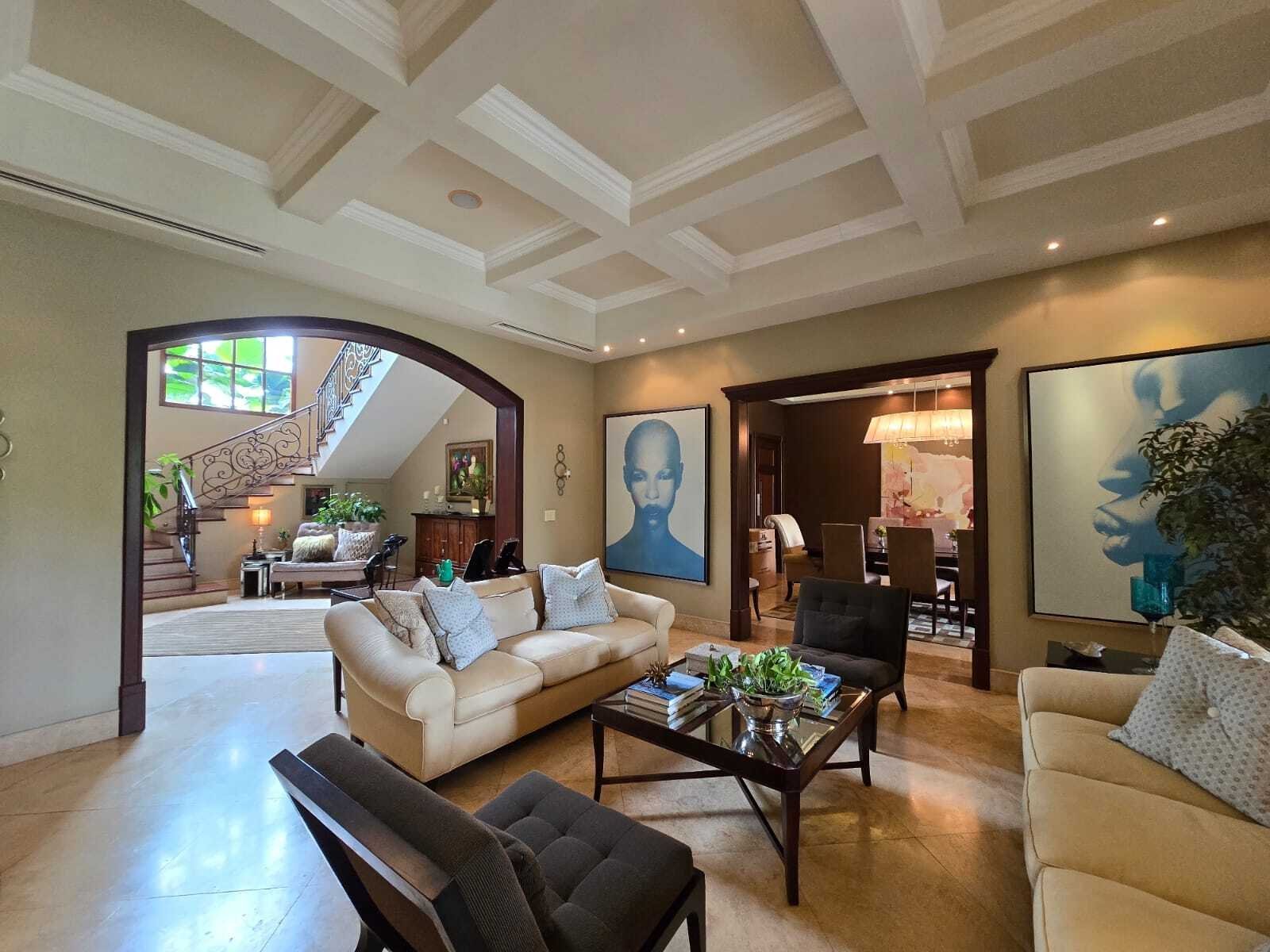 Two-Level Balmoral Home with Study, Costa del Este - Gallery image 27