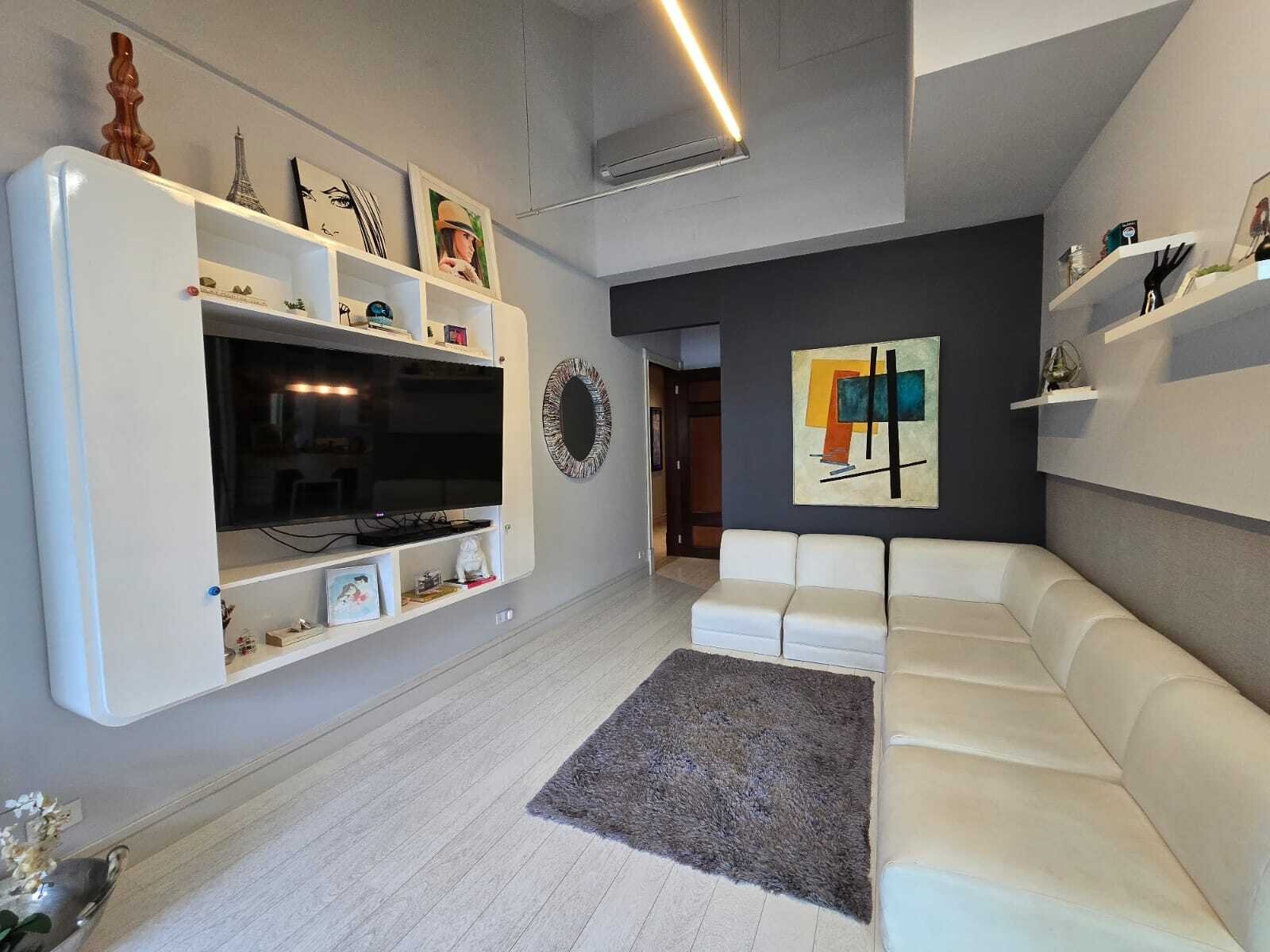 Two-Level Balmoral Home with Study, Costa del Este - Gallery image 33