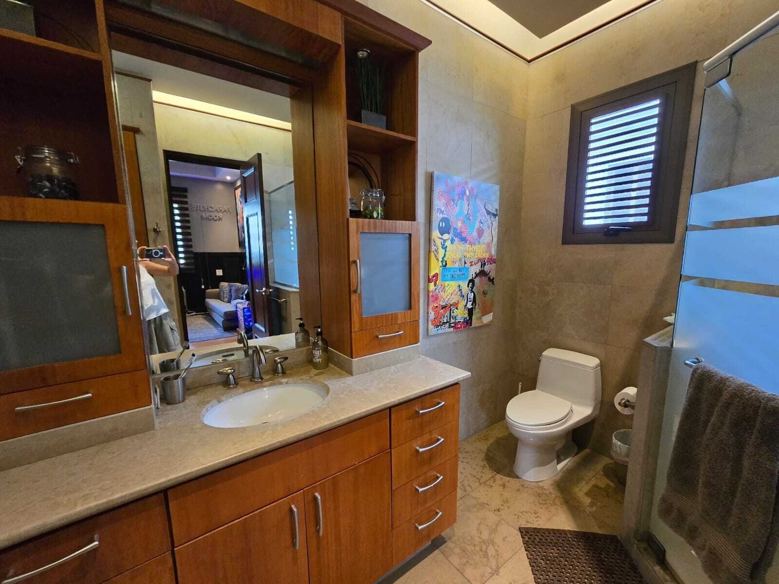 Two-Level Balmoral Home with Study, Costa del Este - Gallery image 38