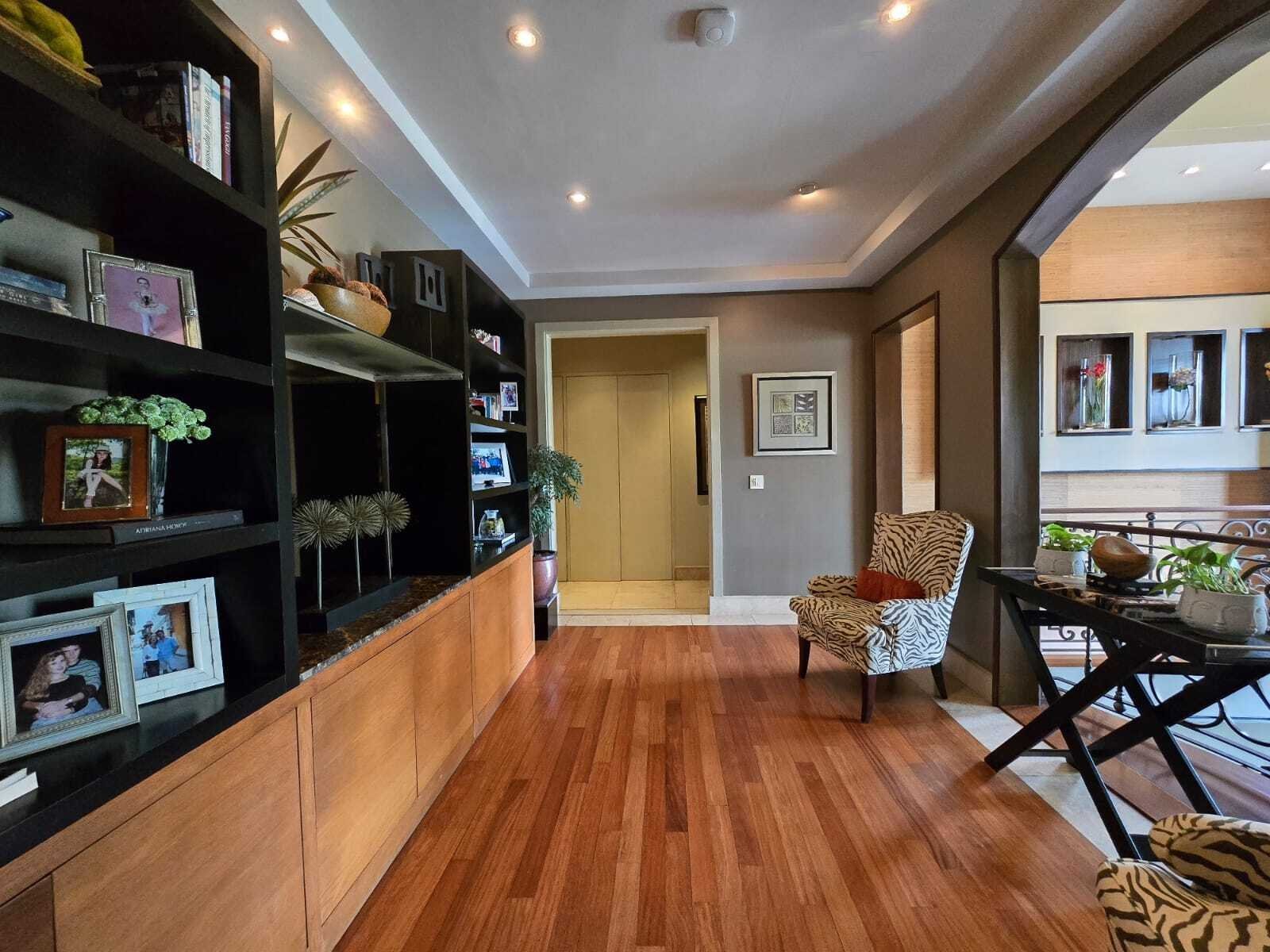 Two-Level Balmoral Home with Study, Costa del Este - Gallery image 62