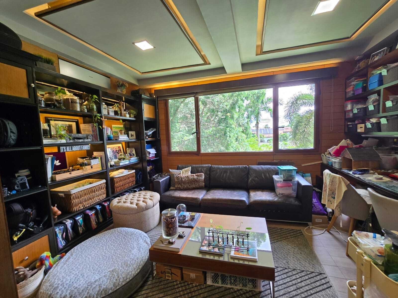 Two-Level Balmoral Home with Study, Costa del Este - Gallery image 63