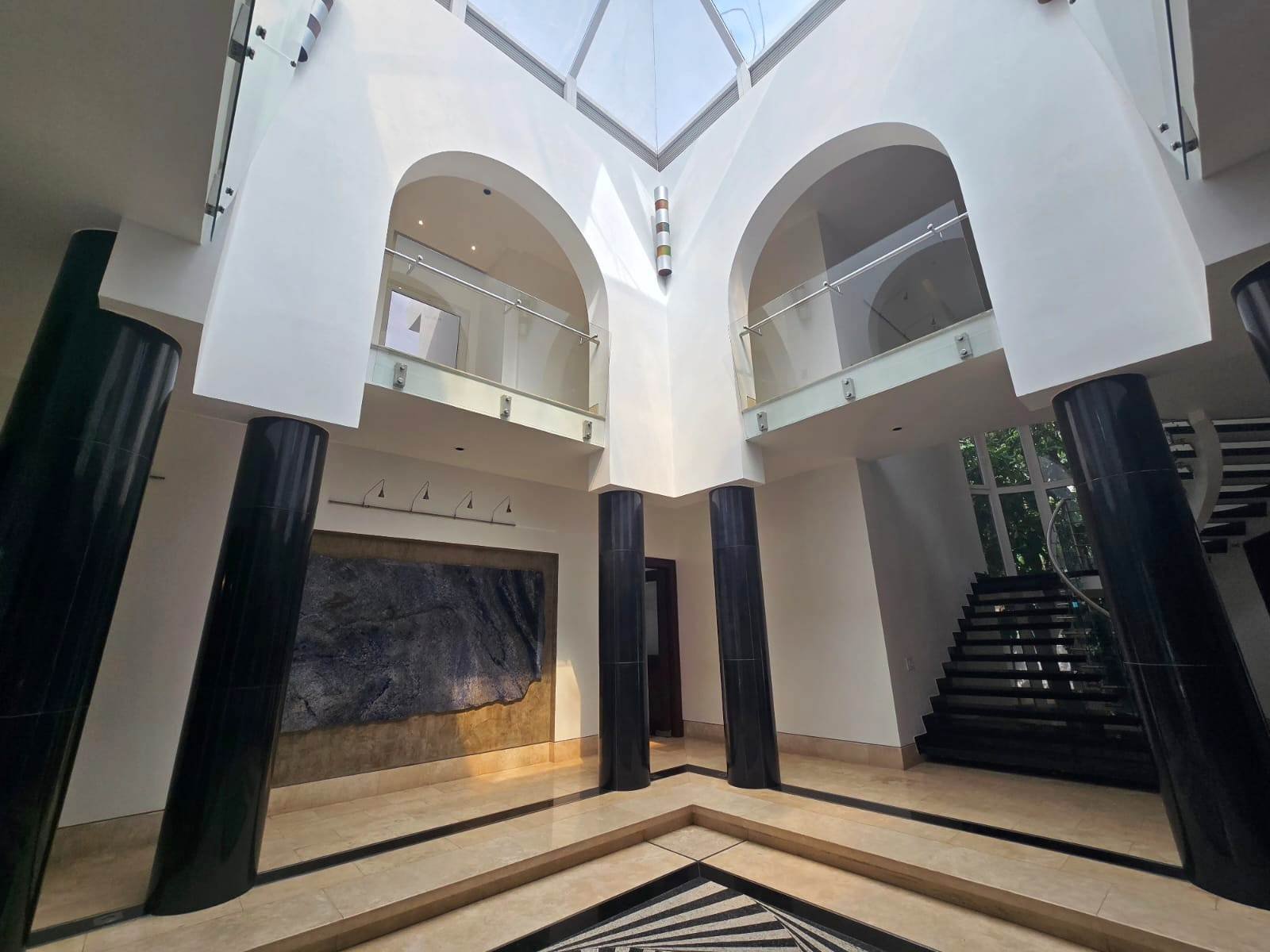 Skylit Balmoral Residence, Costa del Este - Gallery image 10