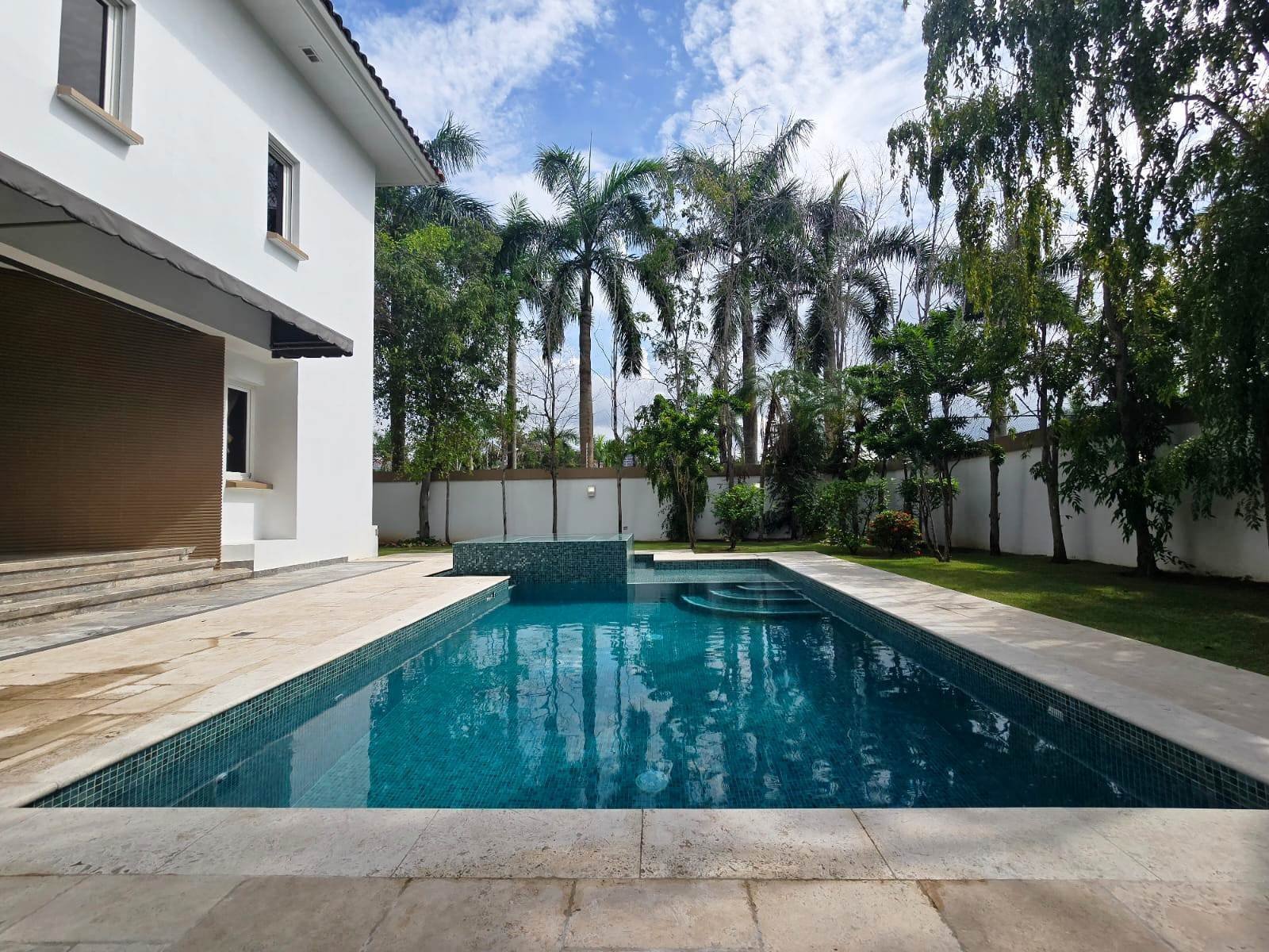 Skylit Balmoral Residence, Costa del Este - Gallery image 11