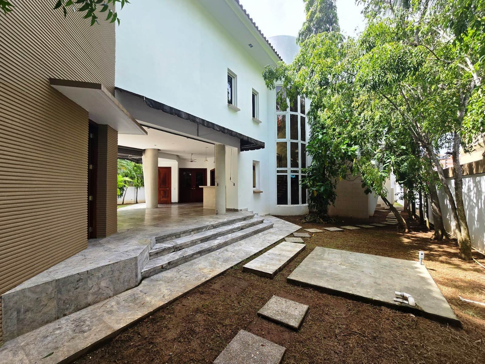 Skylit Balmoral Residence, Costa del Este - Gallery image 13