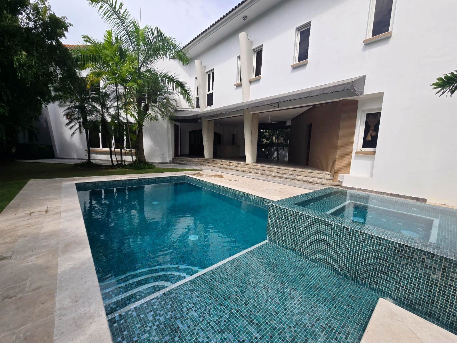 Skylit Balmoral Residence, Costa del Este - Gallery image 17