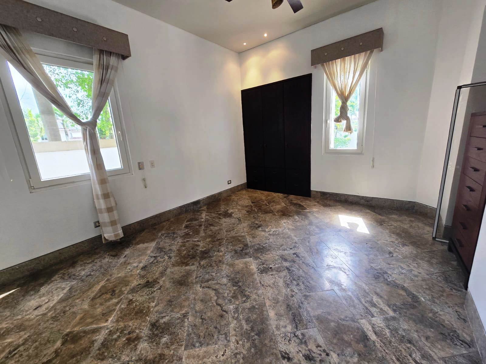 Skylit Balmoral Residence, Costa del Este - Gallery image 61
