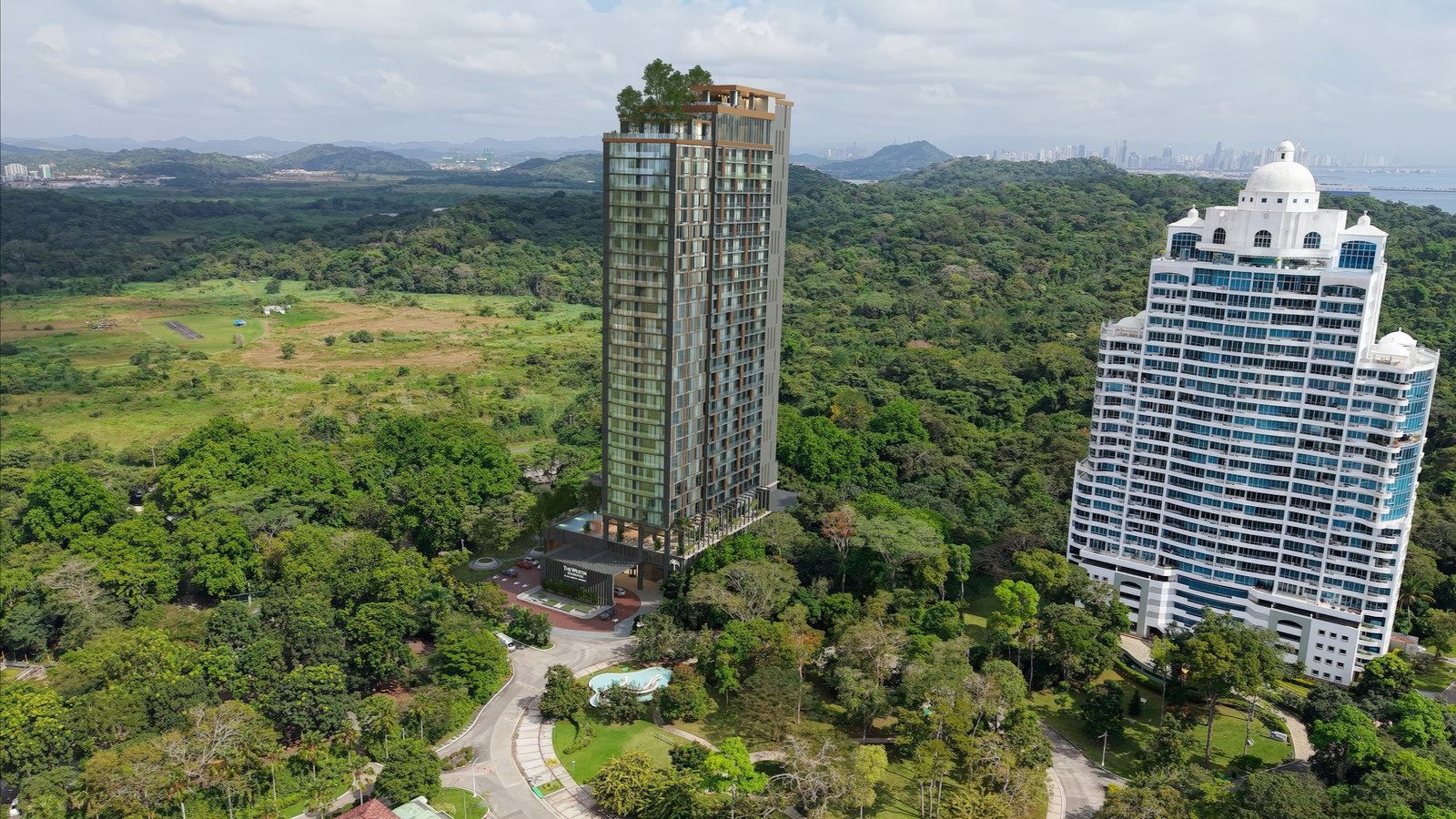Beachfront 2-Bed at Westin Residences, Playa Bonita - Gallery image 2