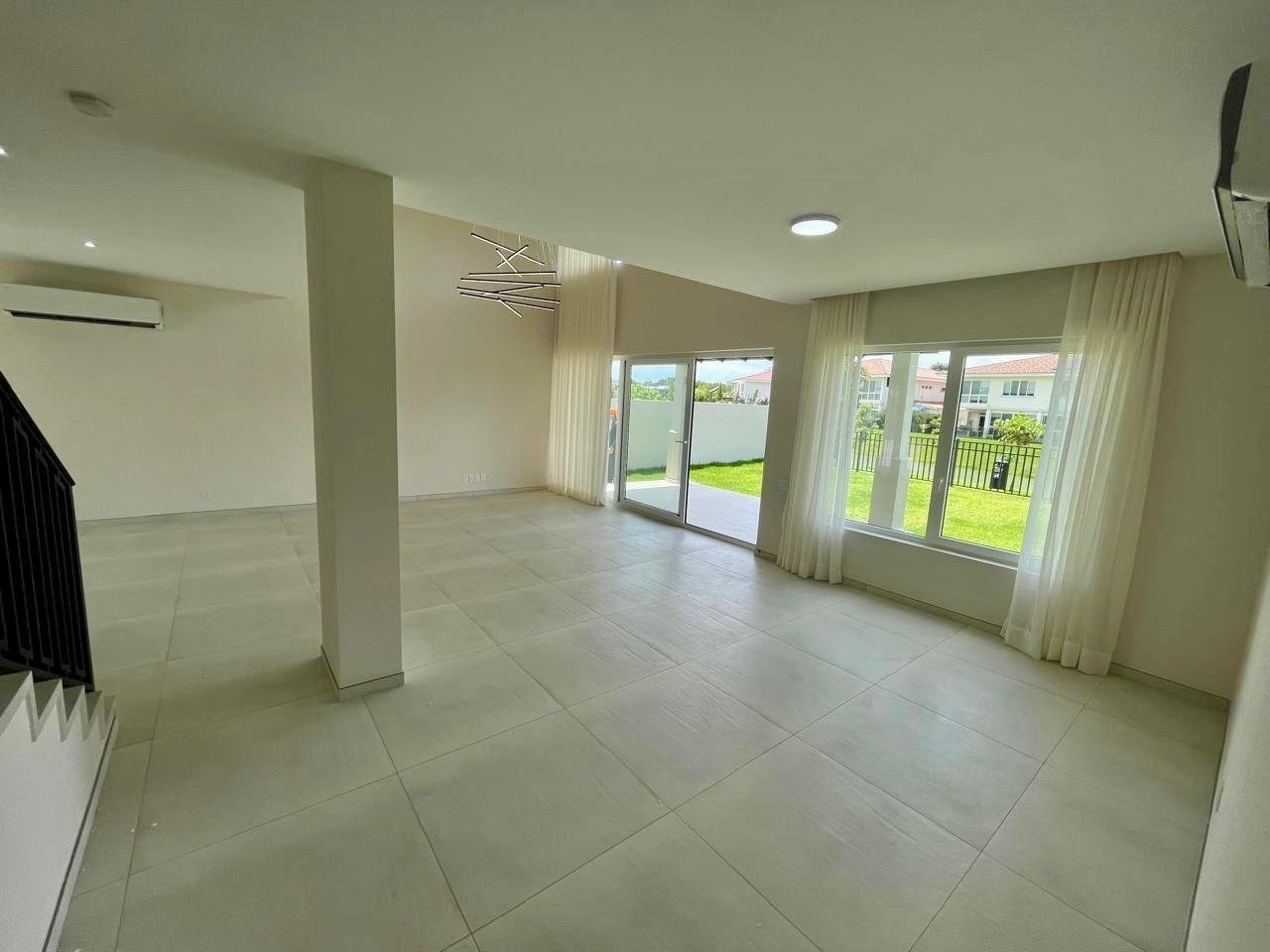 The Woods House with Lake Views, Santa Maria - Gallery image 8