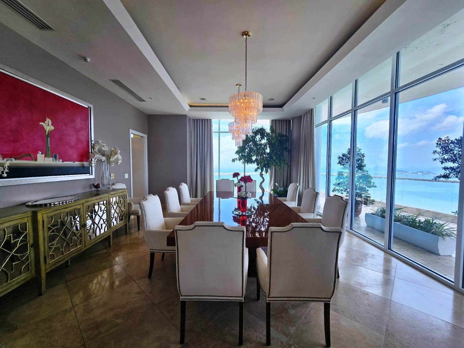 Full-Floor Penthouse at The Point, Punta Paitilla - Gallery image 17